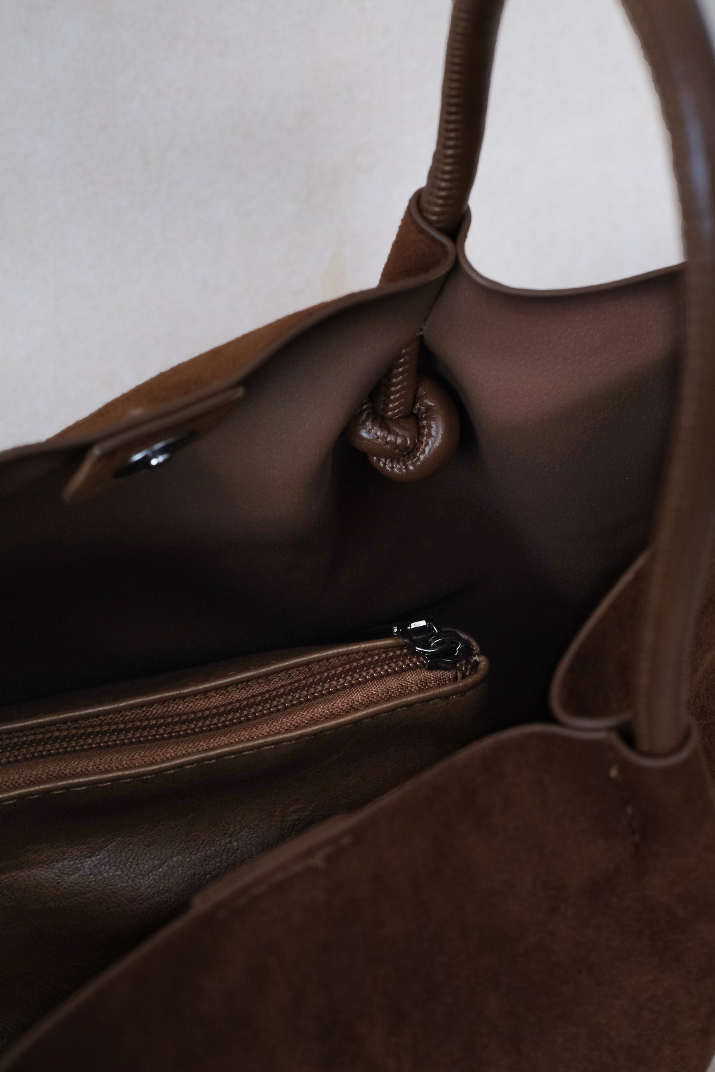 Claudine Basket Bag - Matte Brown