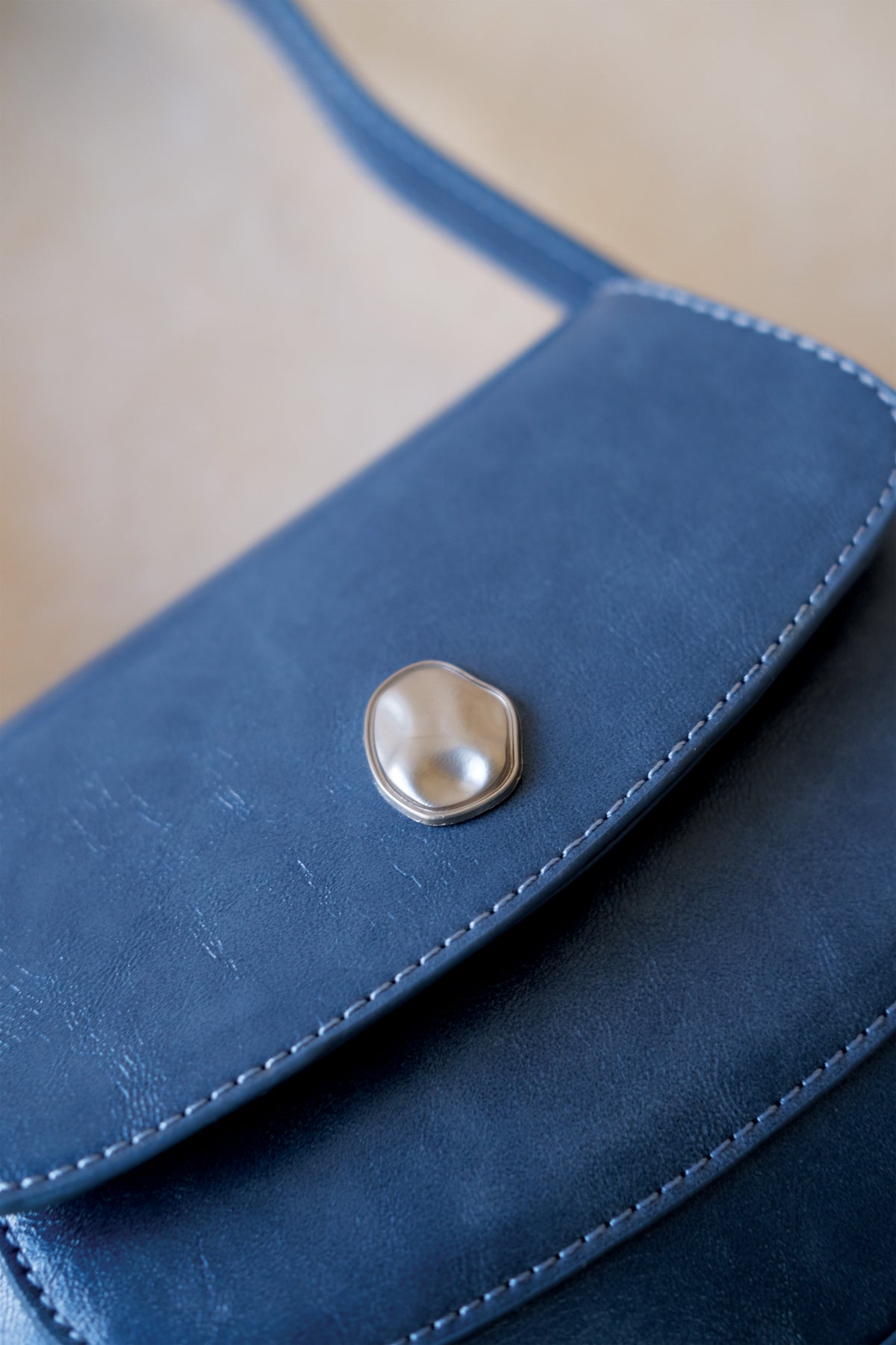The Yuna Saddle Bag - Deep Ocean Blue