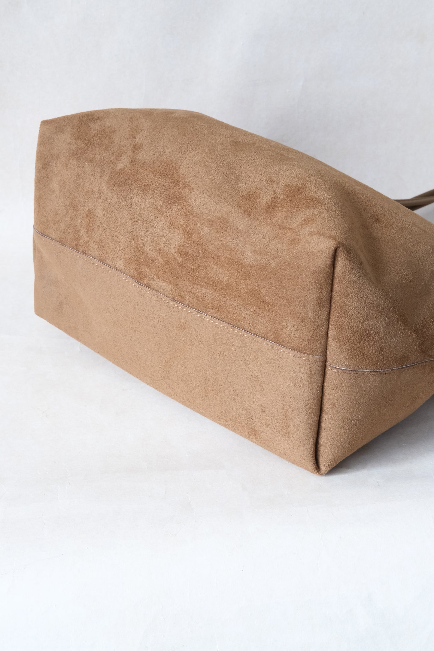 The Signature Soft Shoulder Bag - Earthy Brown