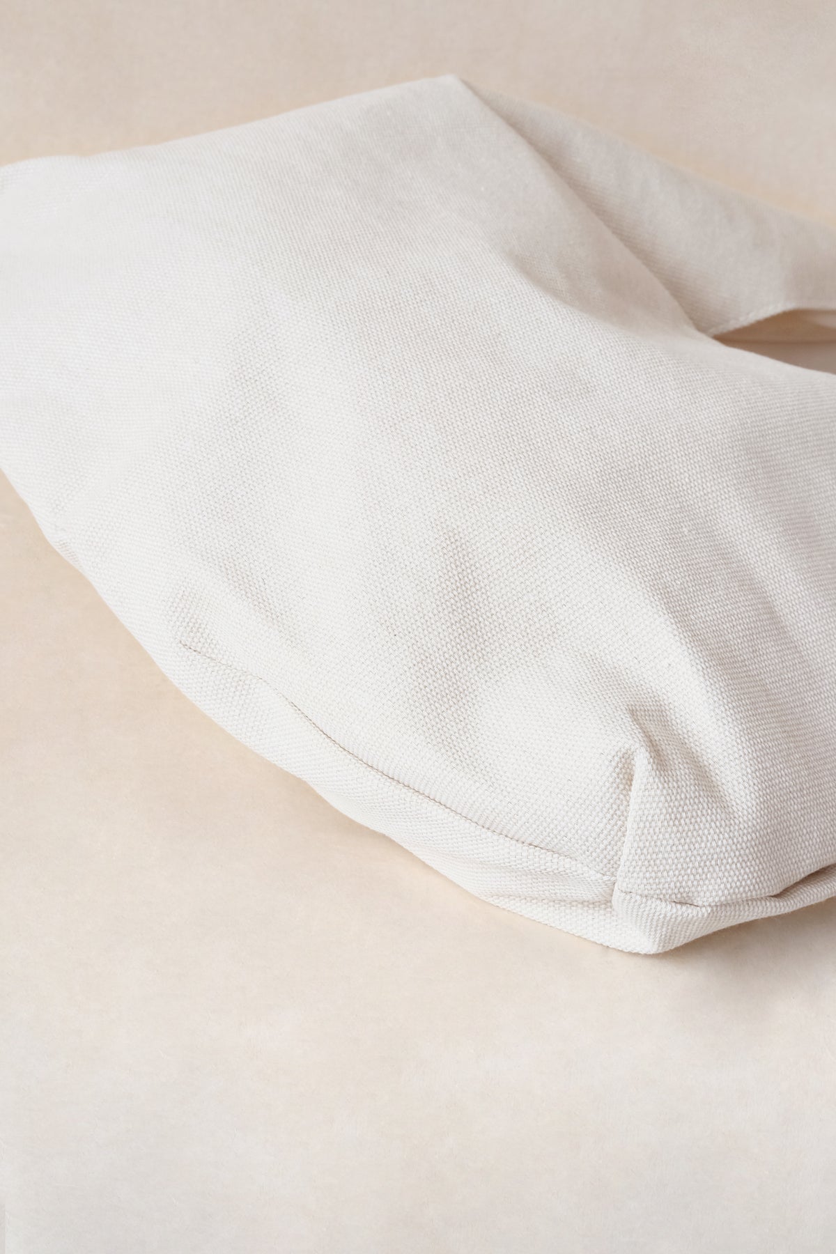 Écru Artisan Tote