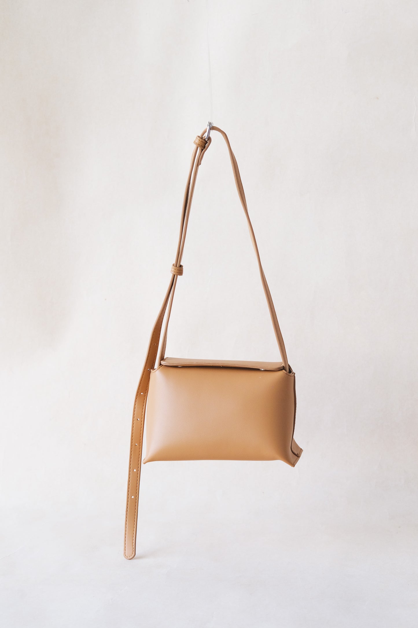 The Hana Box Bag - Almond