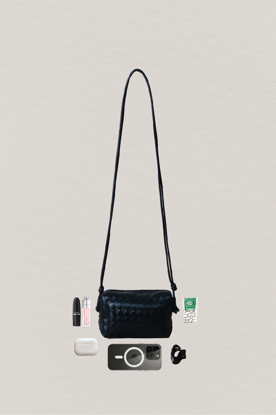Artisan Elegance Box Bag - Shinny Black