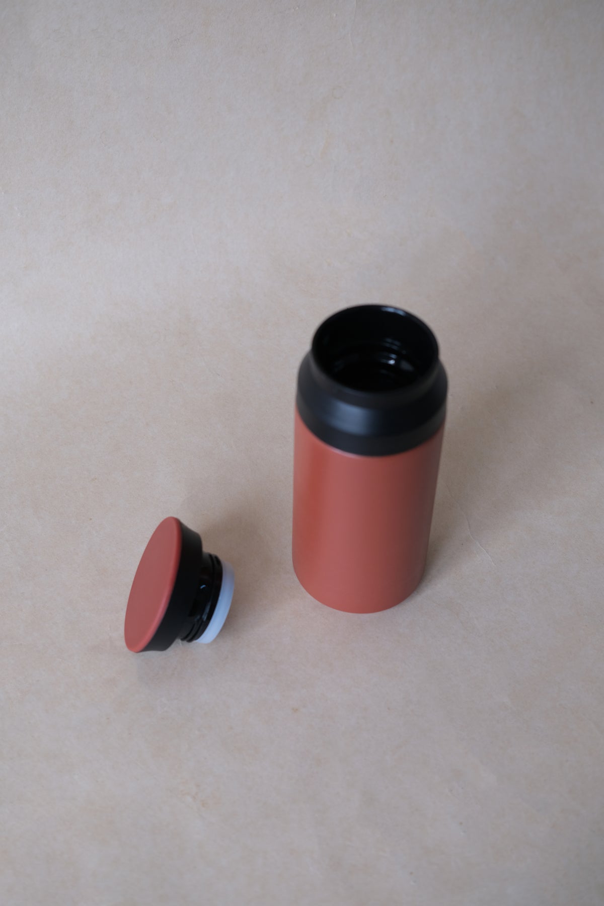 Minimalist Insulated Mug - Red