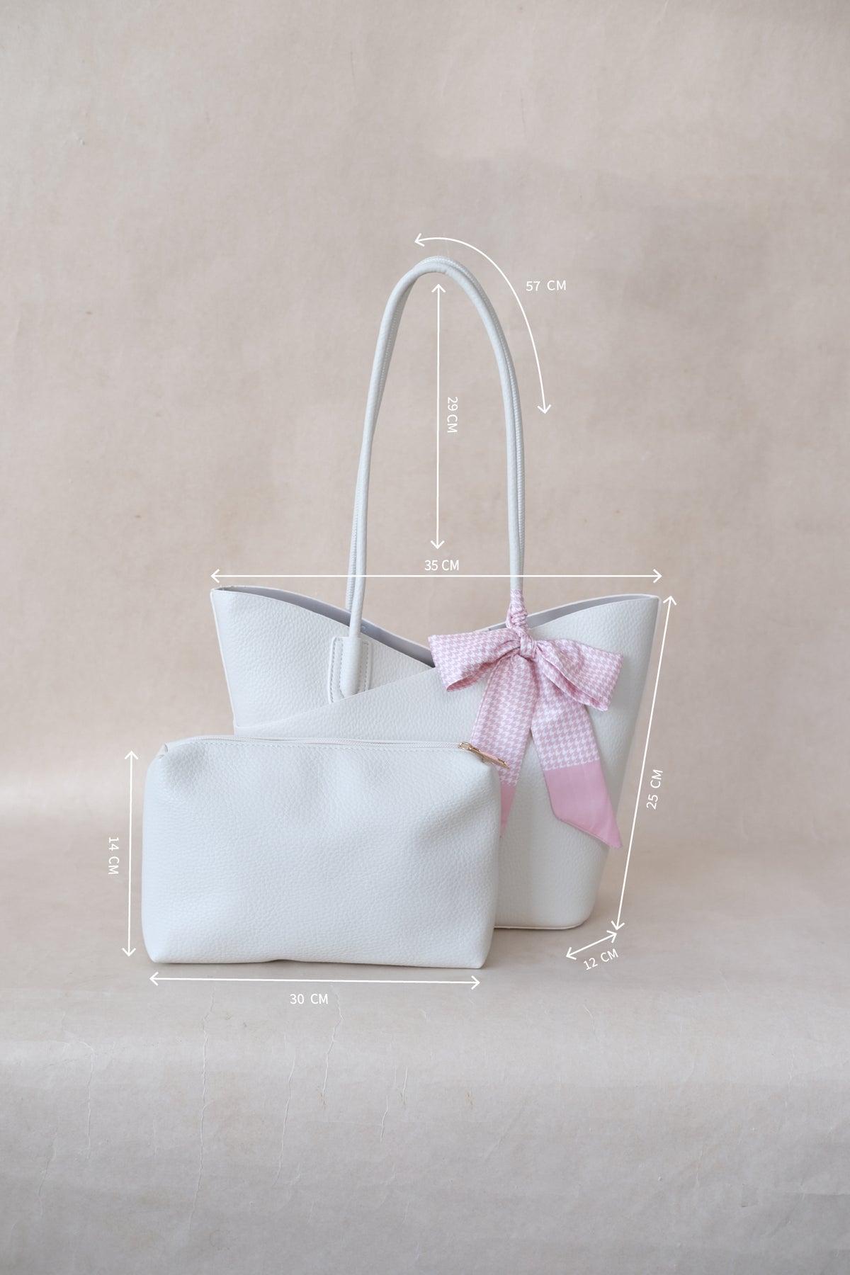 Flower Bud Aura Bag - White