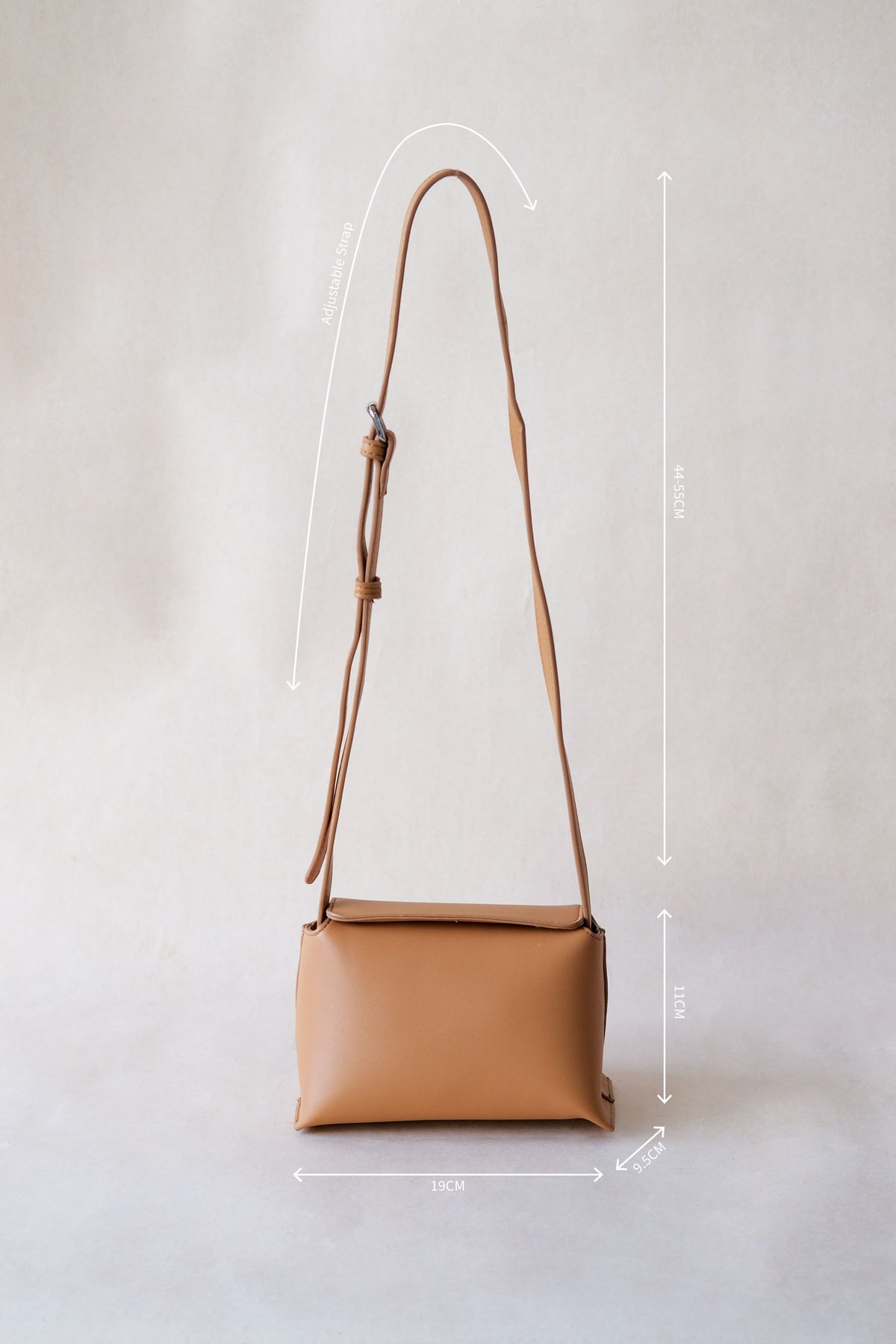 The Hana Box Bag - Almond