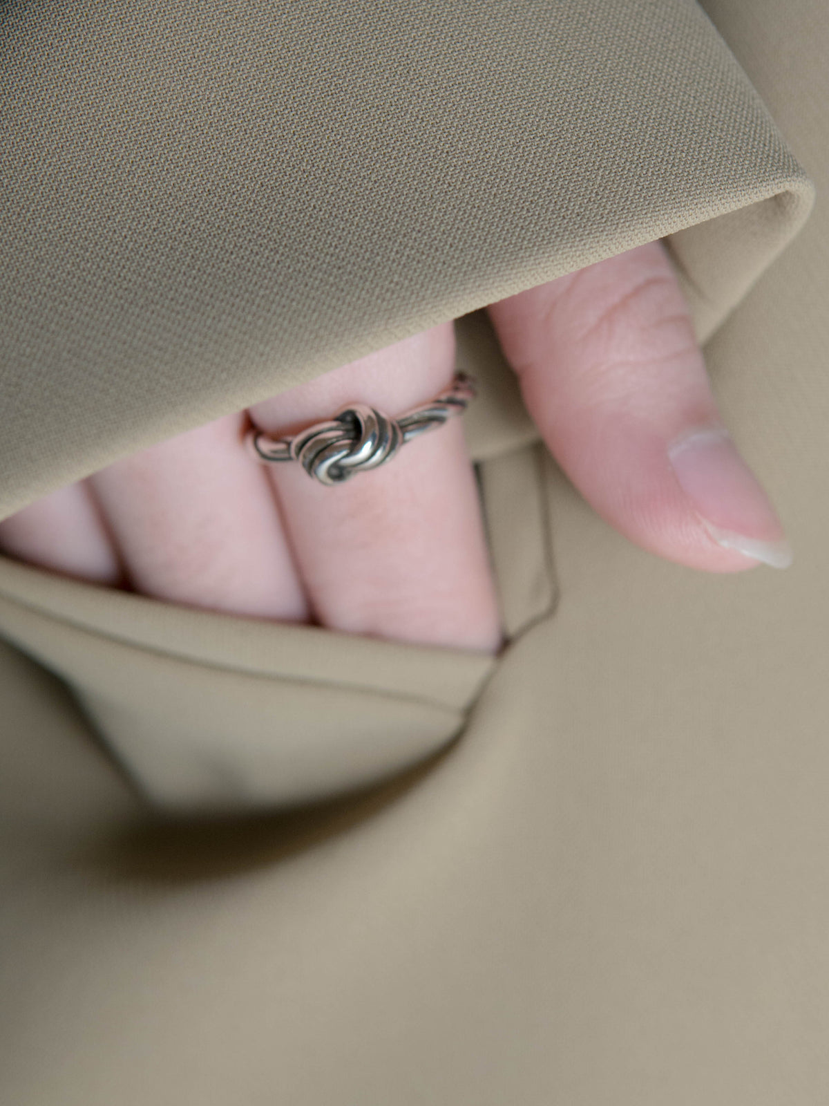 Knot Simple Ring in Gold Vermeil