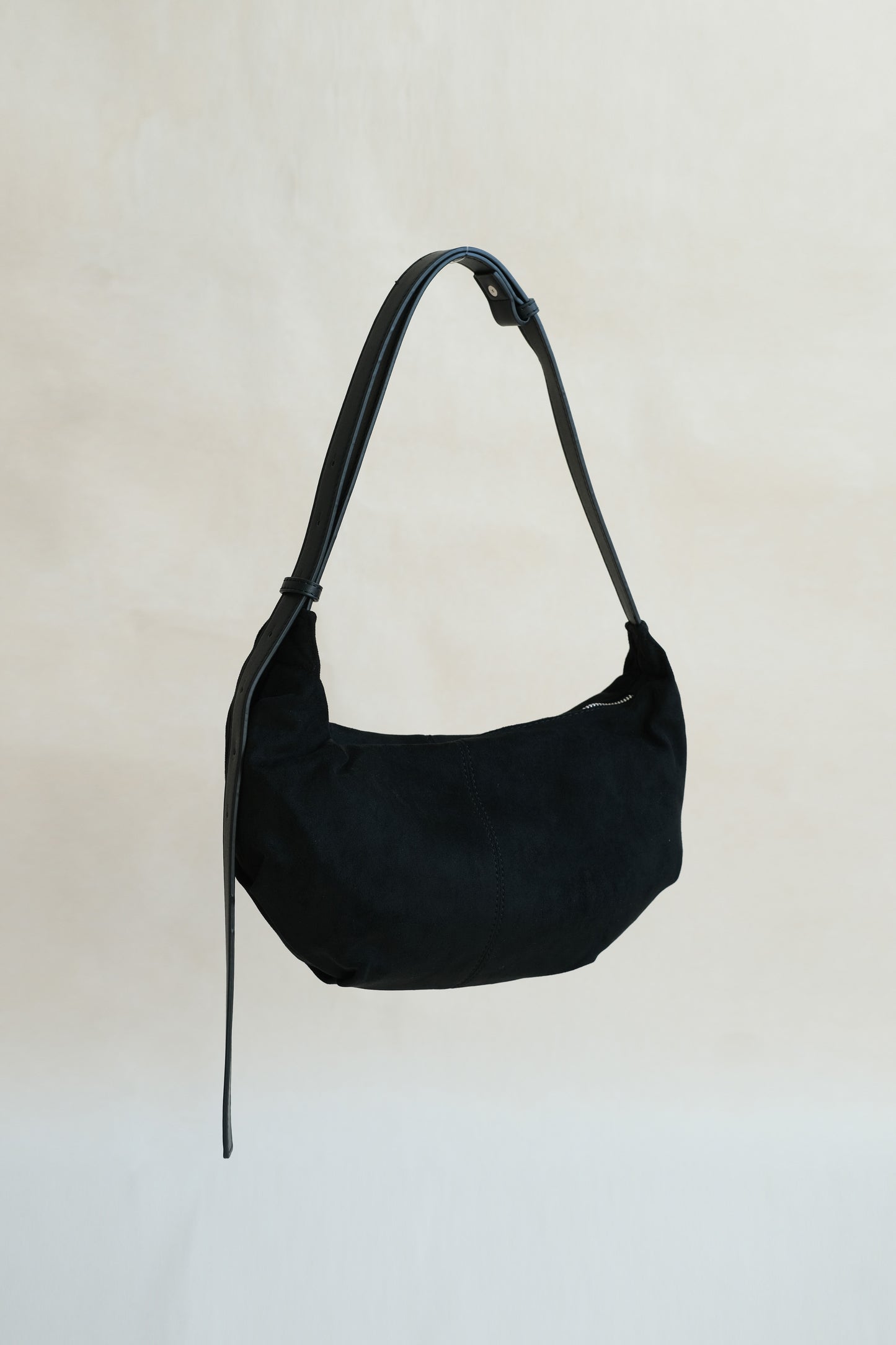 Vintage suedette dumpling bag in classic black
