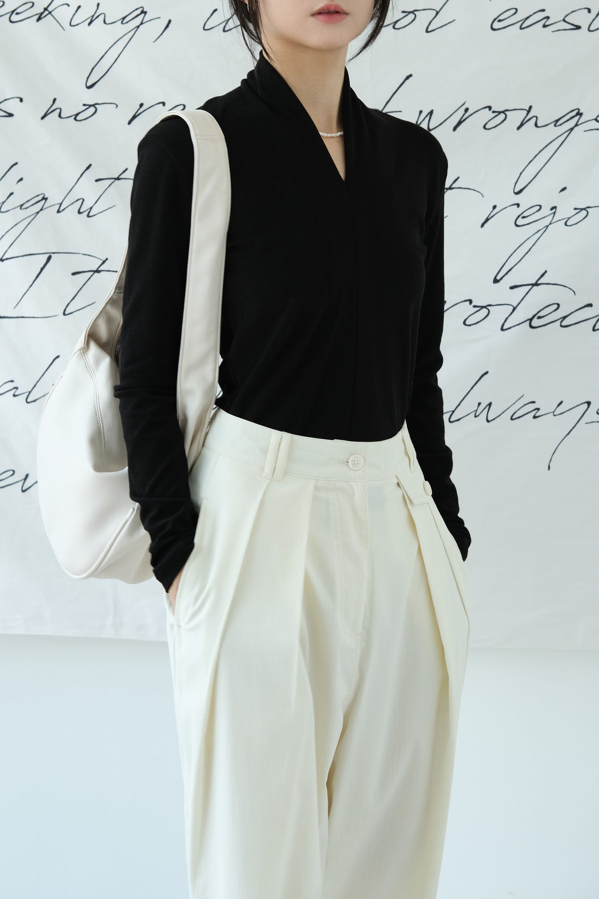 PU Shoulder handbag in cream white