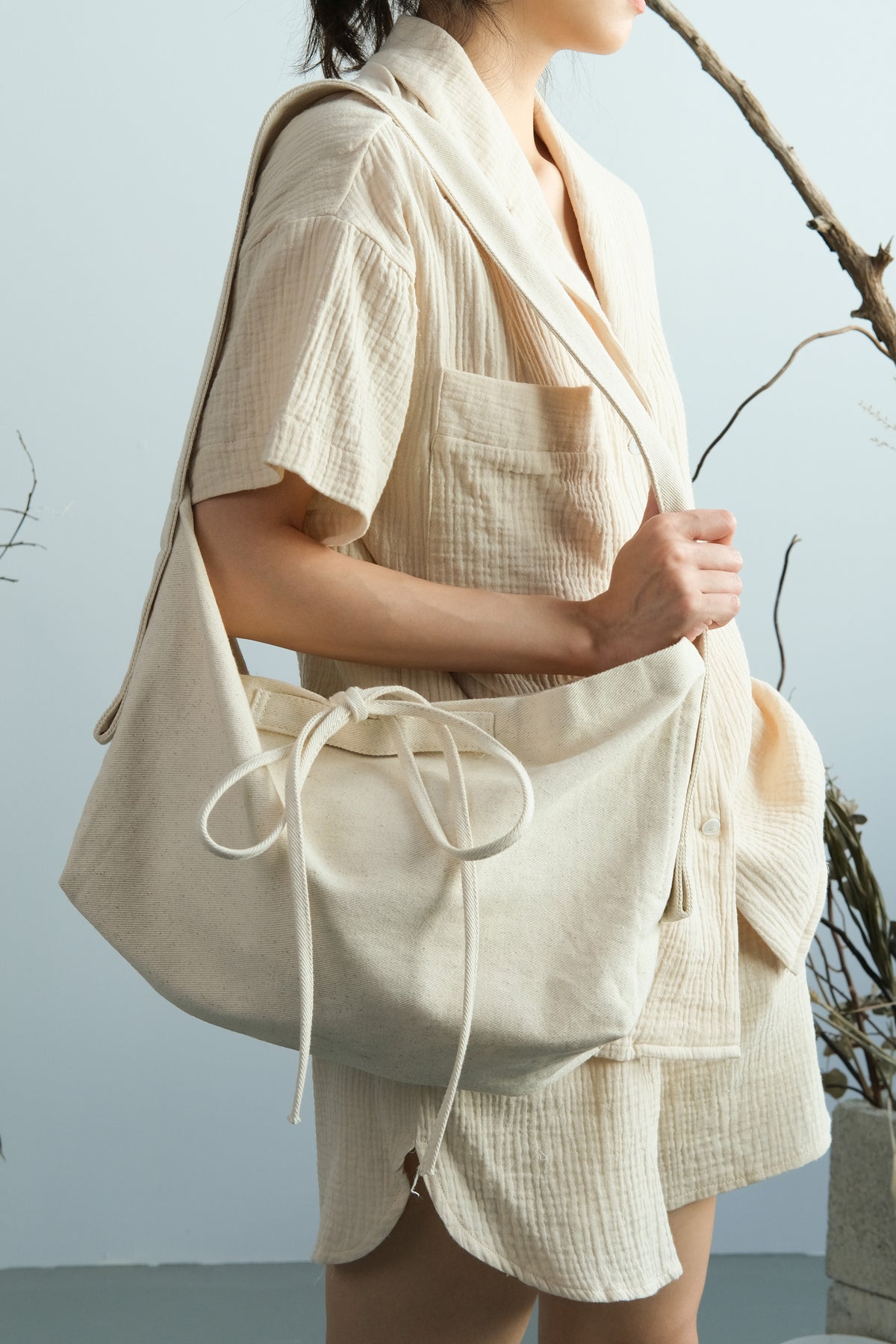 Lace canvas bag cream white