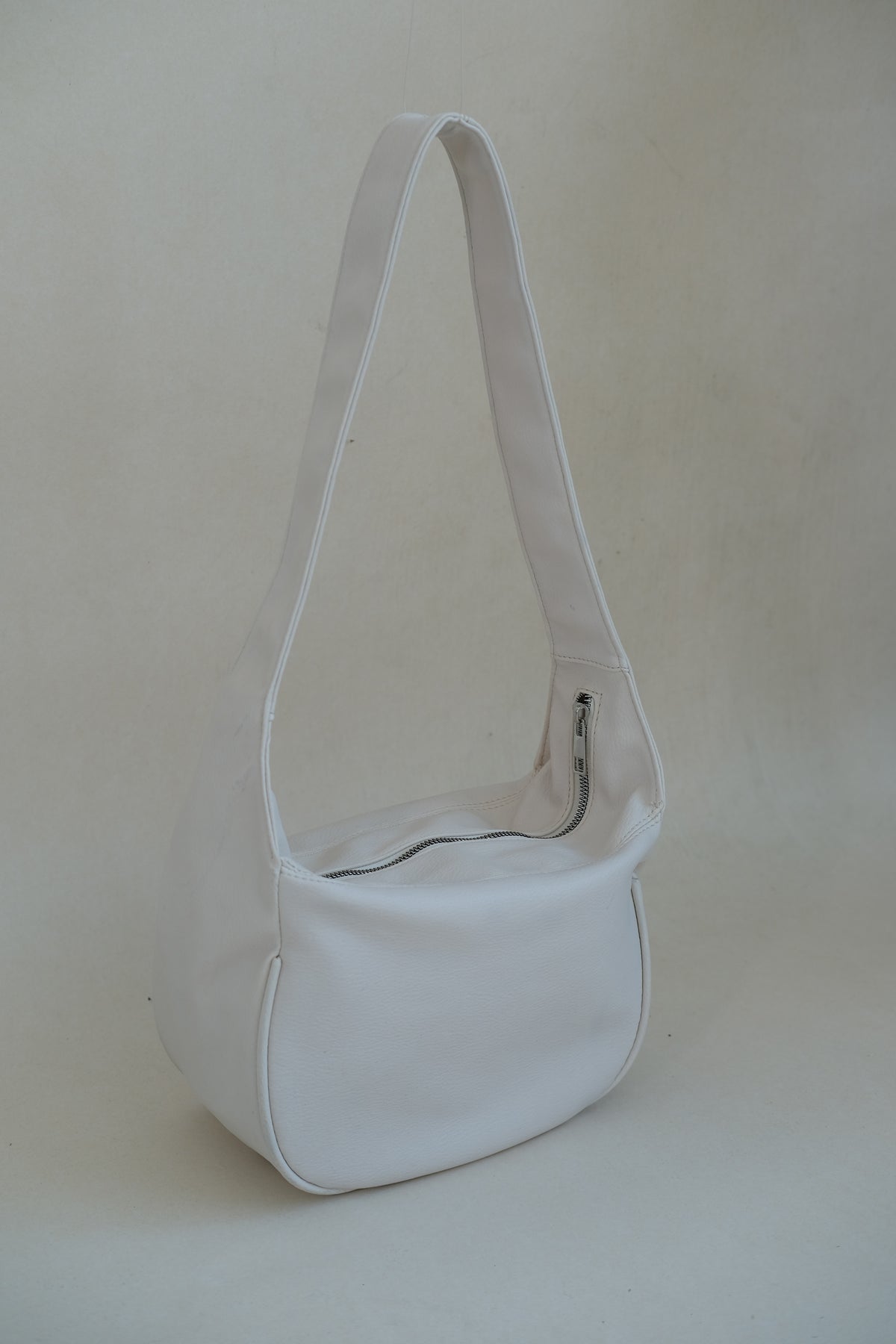 PU Shoulder handbag in cream white