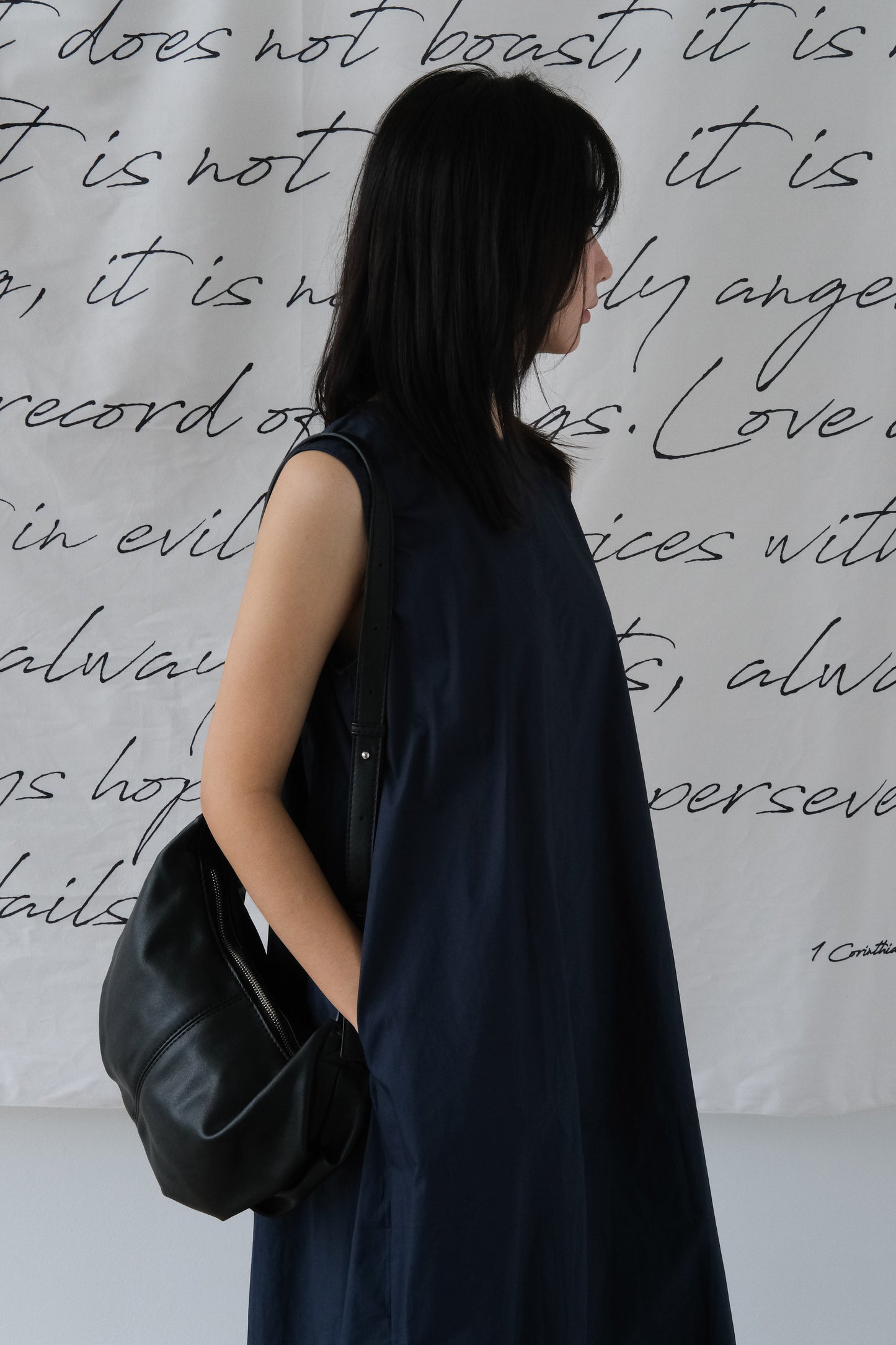 Loose backless sleeveless dress in dark blue