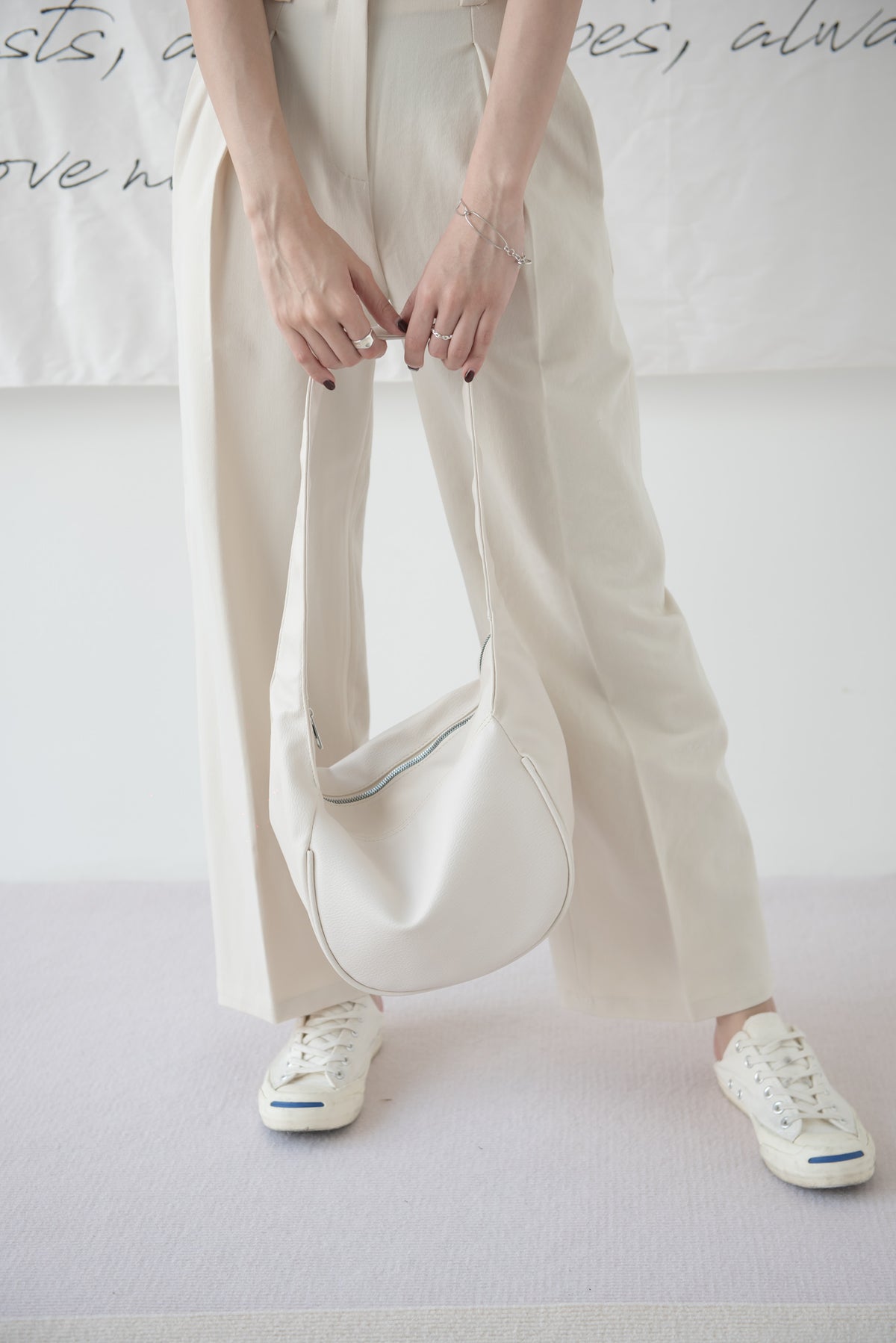 PU Shoulder handbag in cream white