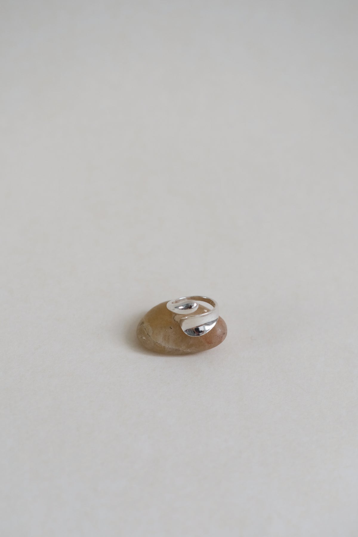Drops open ring