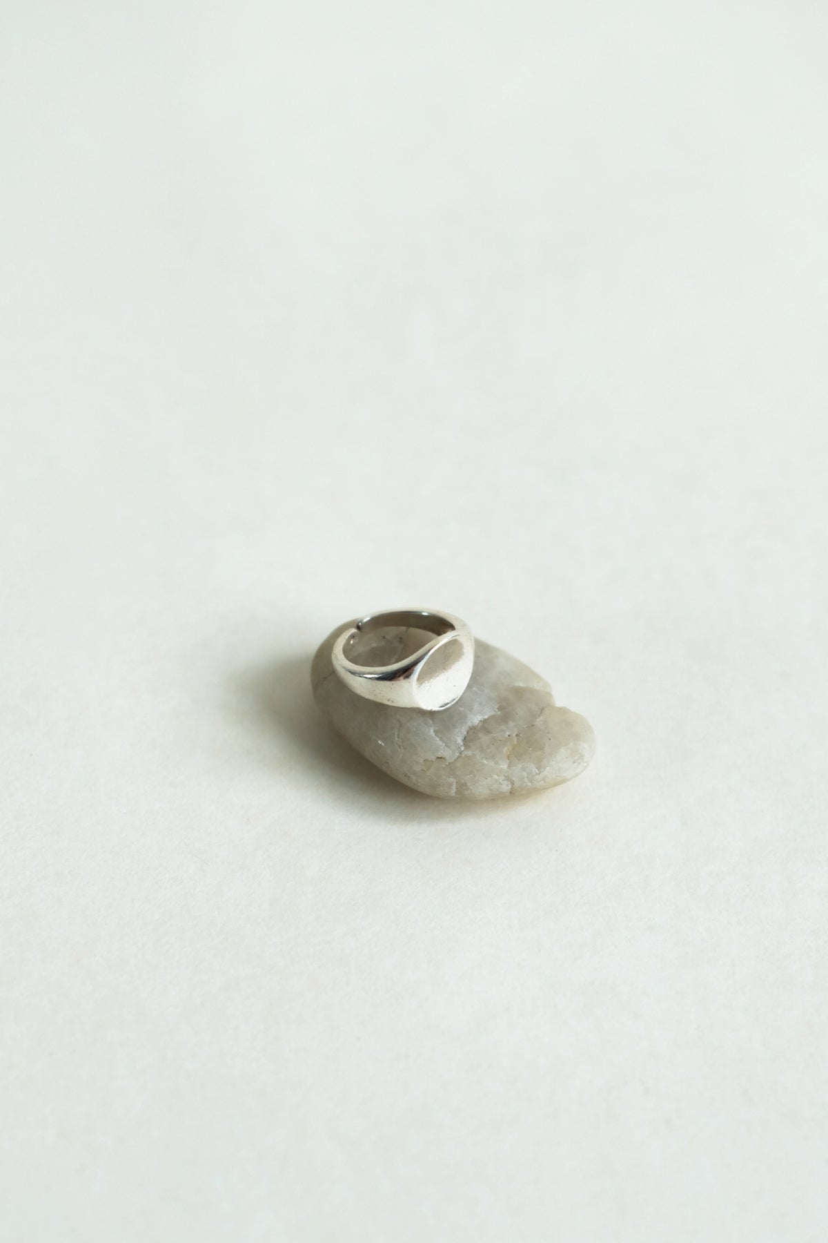 Geometric Circle Ring in Gold Vermeil