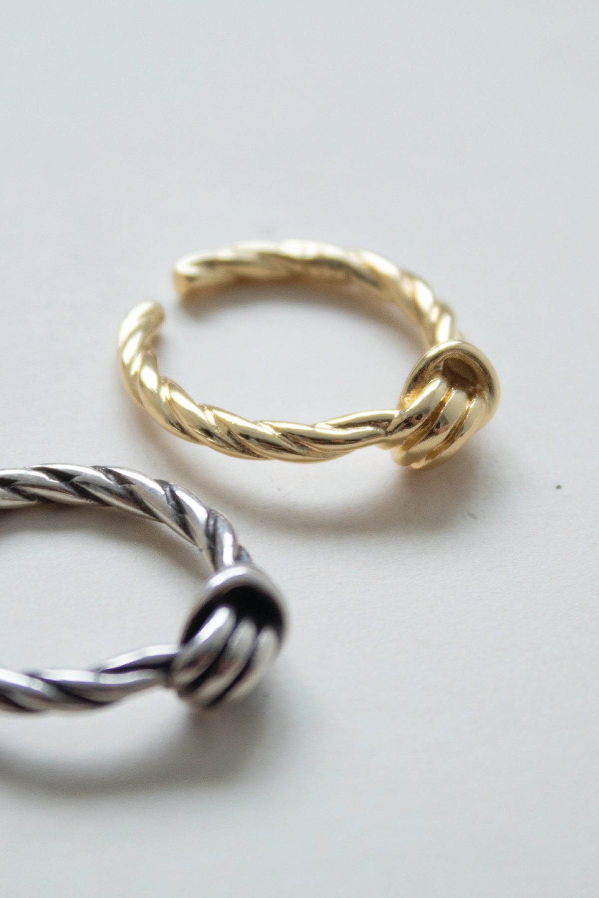 Knot Simple Ring in Gold Vermeil