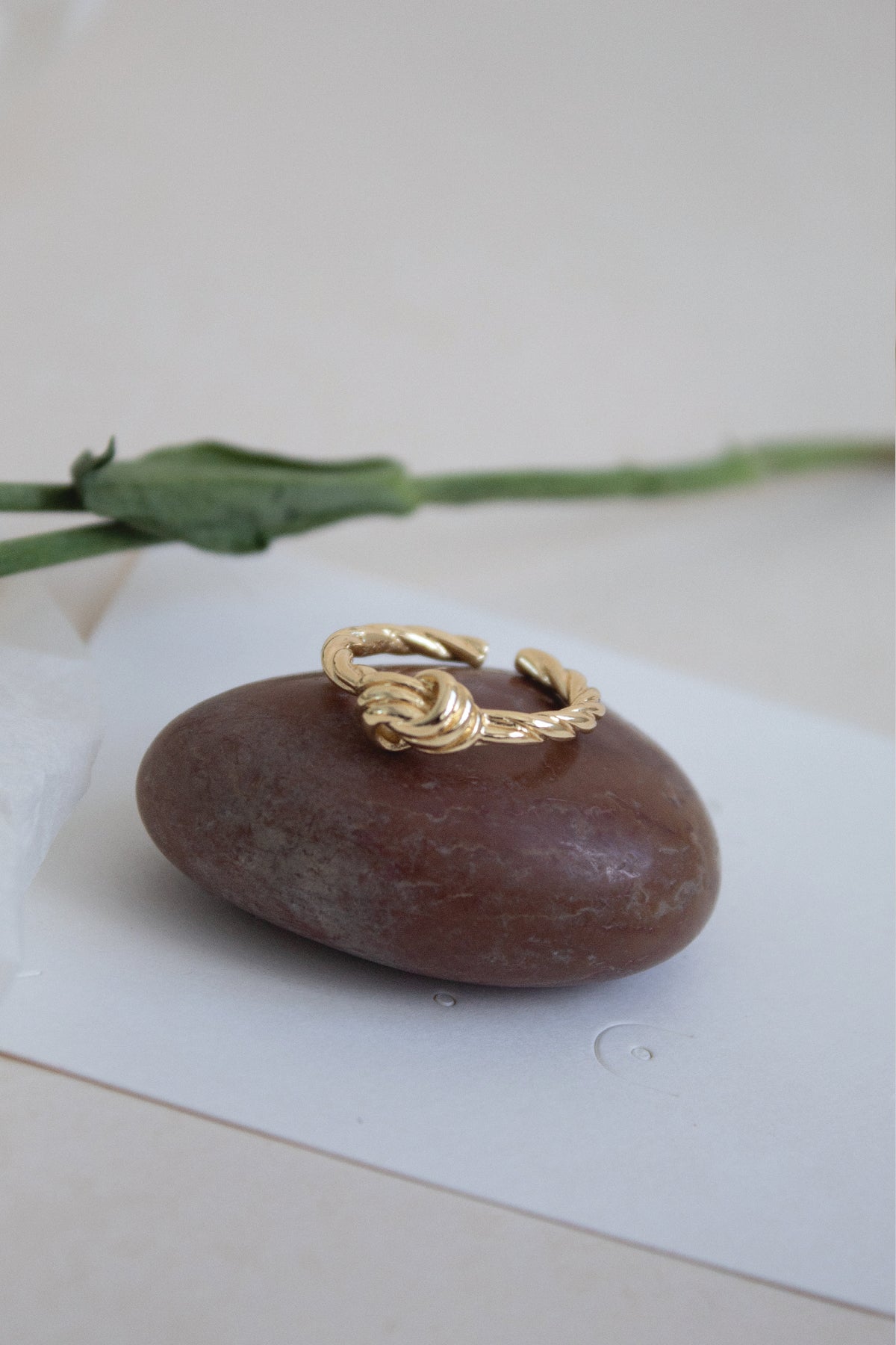 Knot Simple Ring in Gold Vermeil