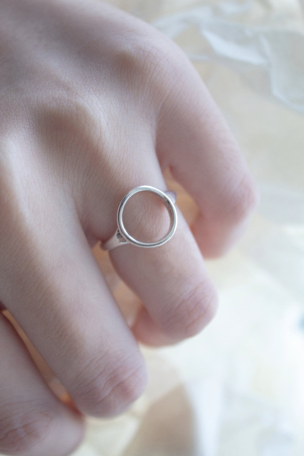 Round ring