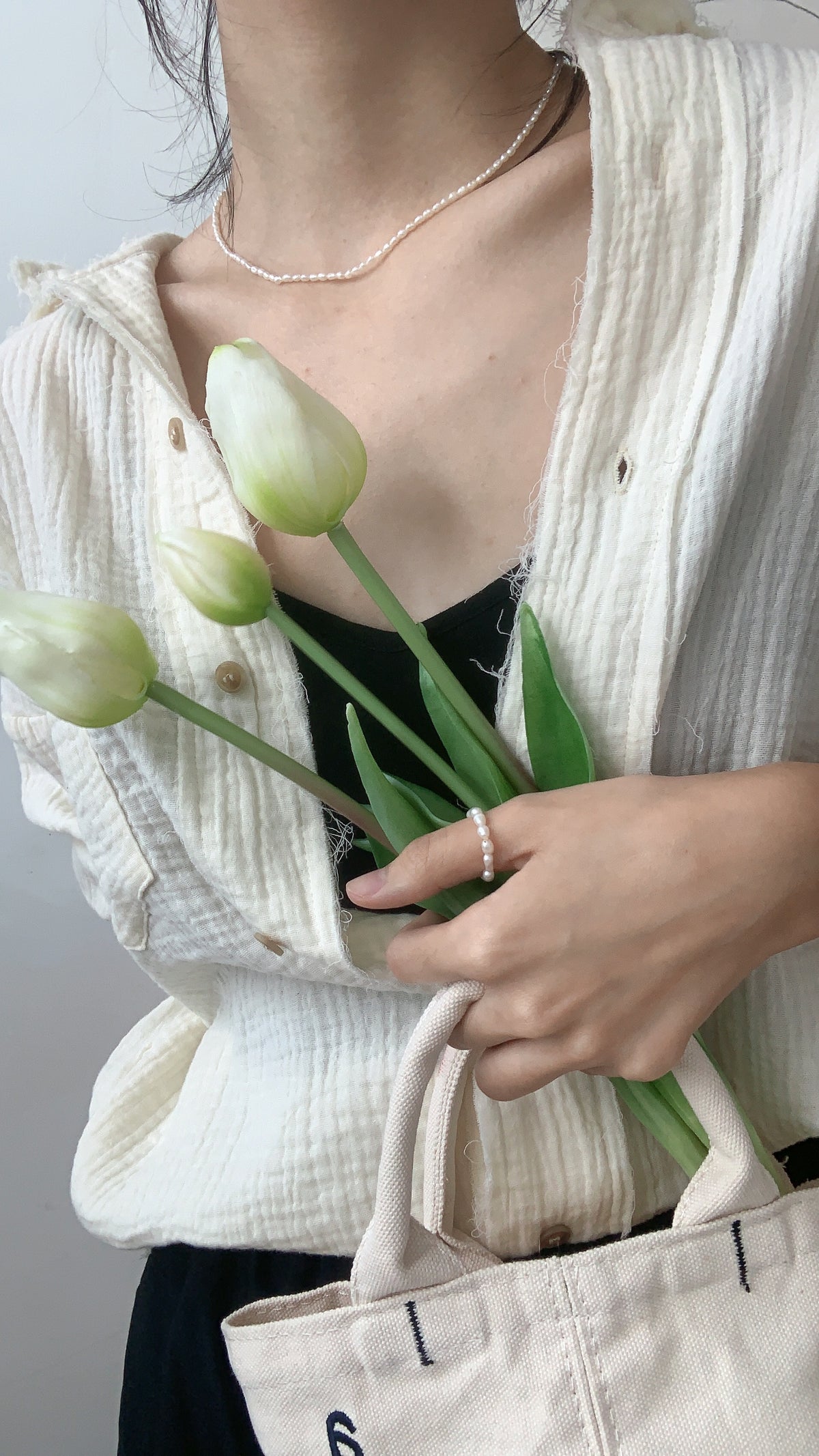 Ἀφροδίτη pearl necklace