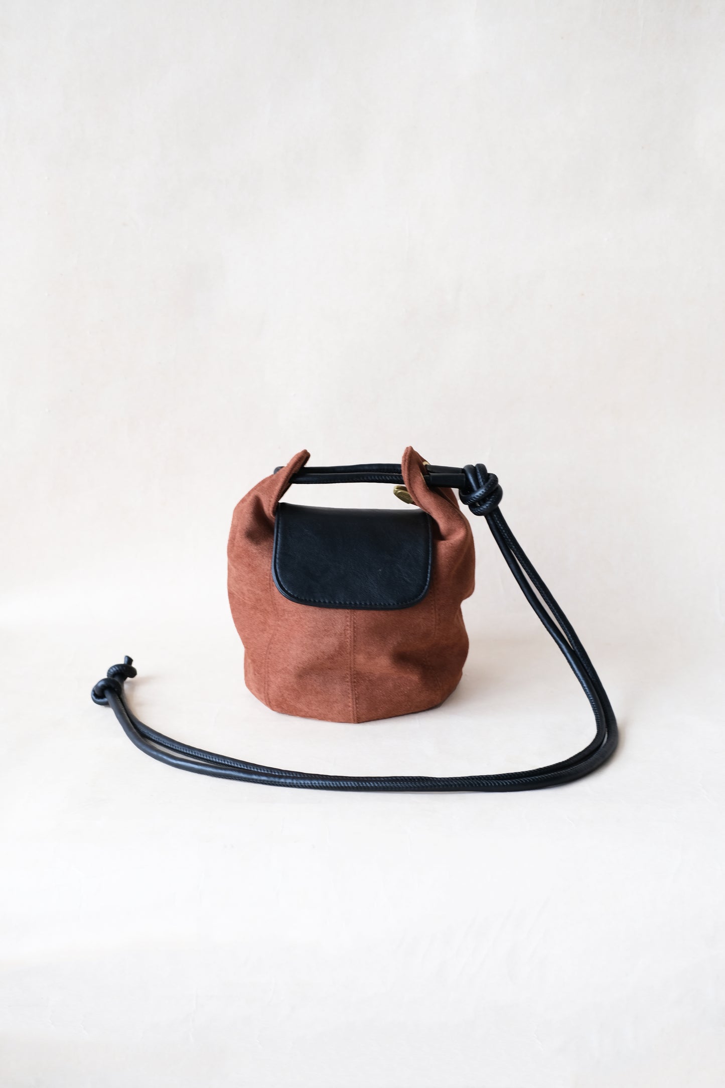 Timeless Hobo Bag - Chestnut