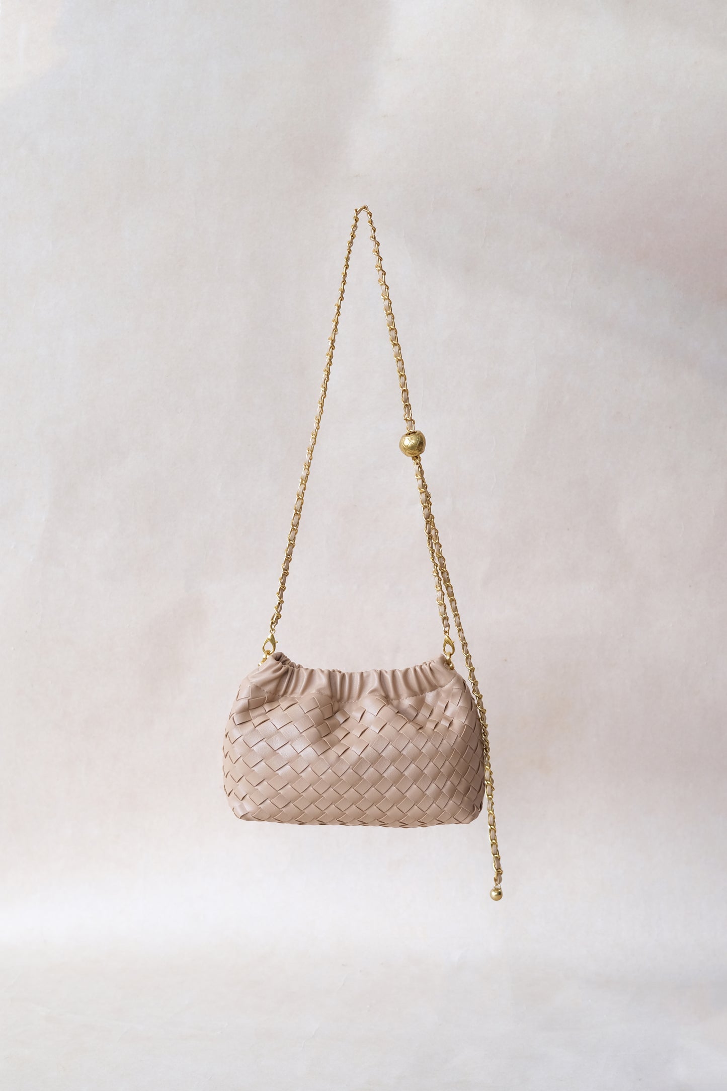 Artisan Signature Cloud Bag - Almond
