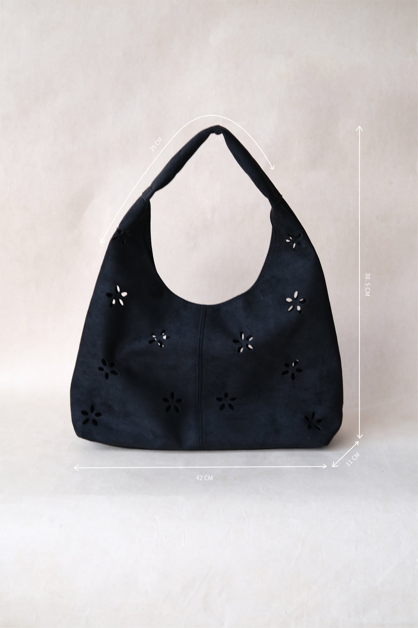Chic Minimalist Shoulder Tote - Classic Black