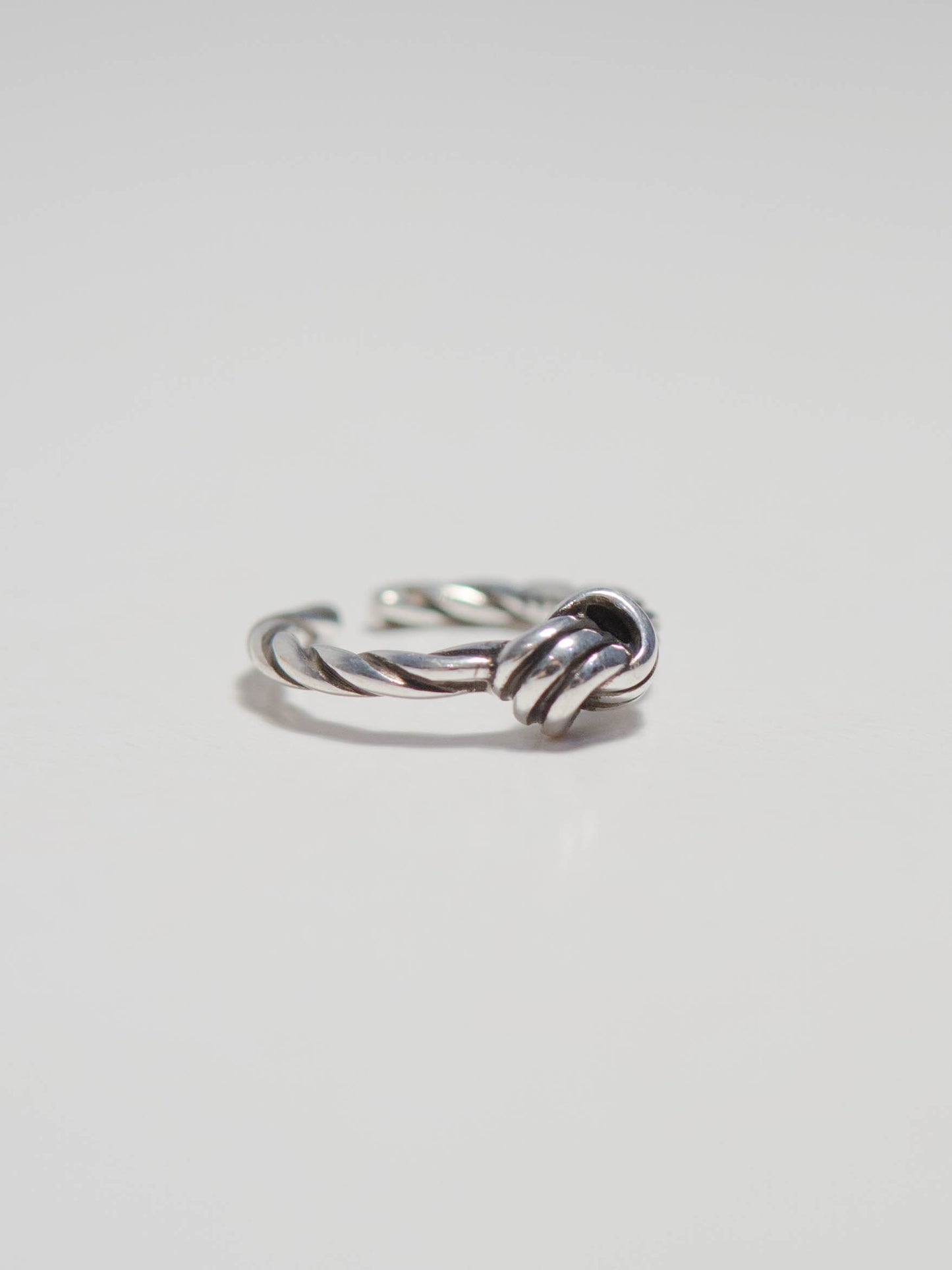 Knot simple ring in Sterling Silver