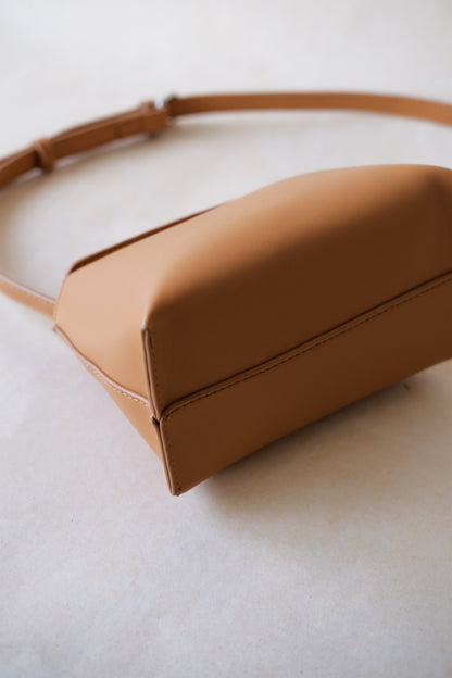 The Hana Box Bag - Almond