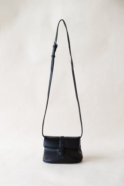 The Nari Box Bag - Classic Black