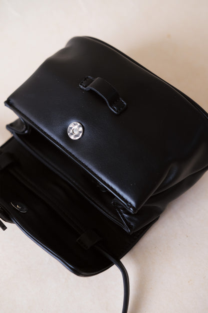 The Nari Box Bag - Classic Black