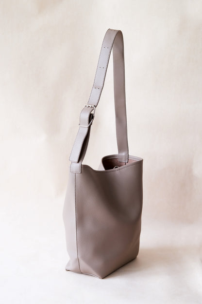 The Alira Bucket - Mud