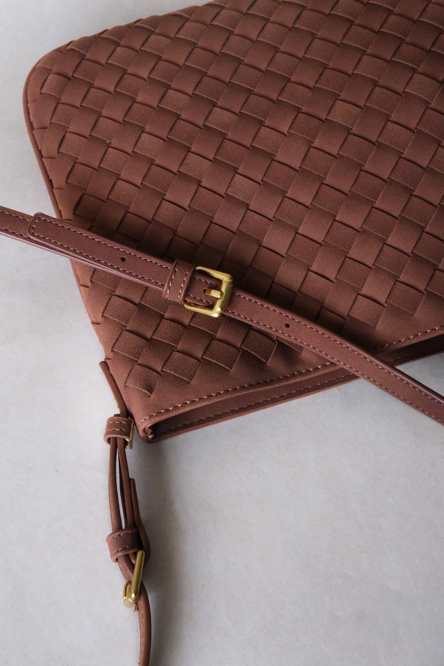 Artisan Forme Hobo - Chestnut