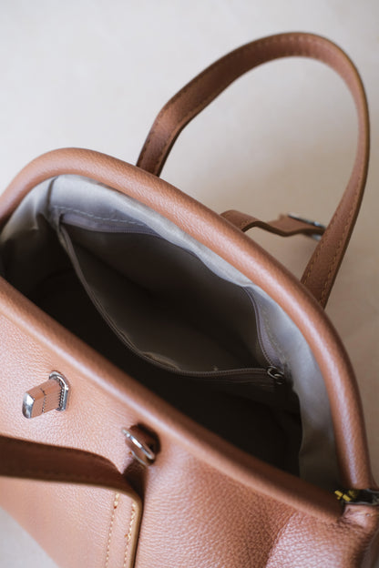 Éla Curve Bag - Chestnut