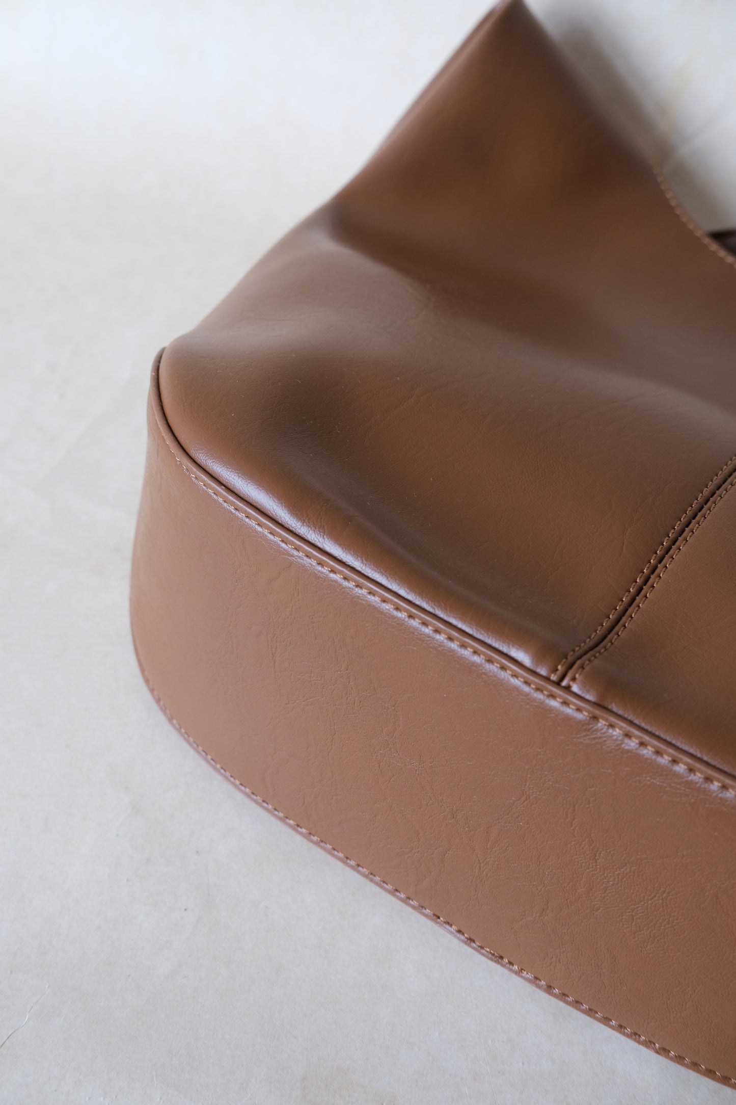 Lucie Soft Carryall - Chestnut