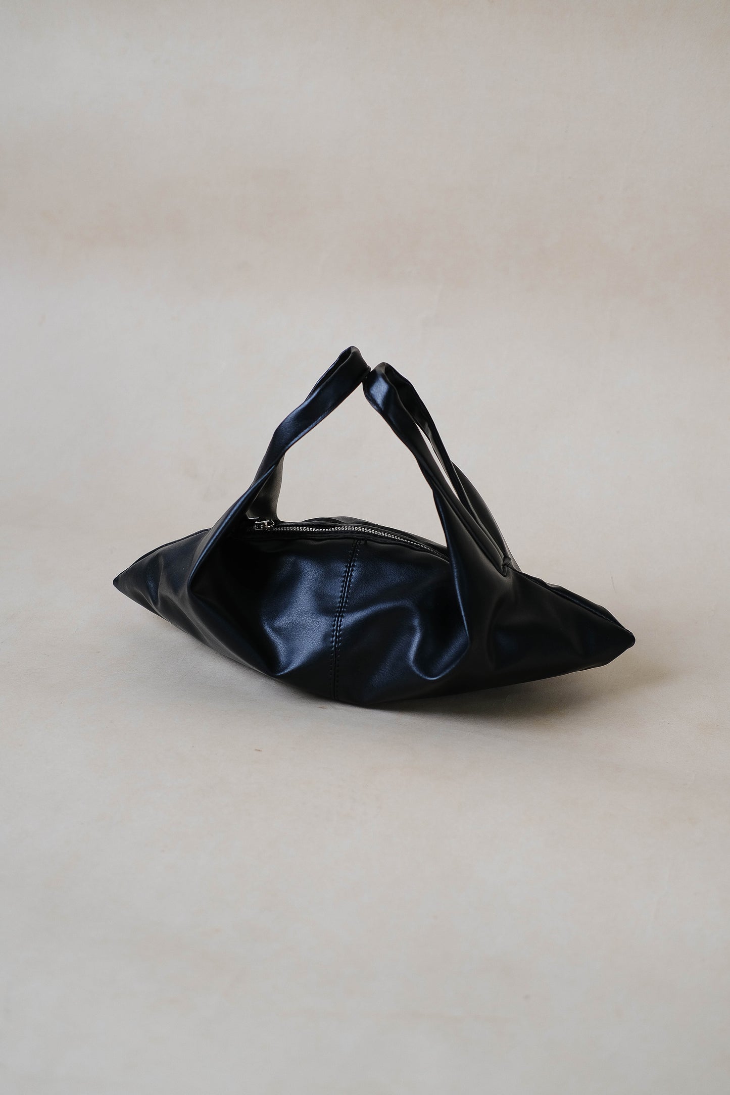 Oil Wax Soft Vegan Leather Horn Folding Bag - Classic Black