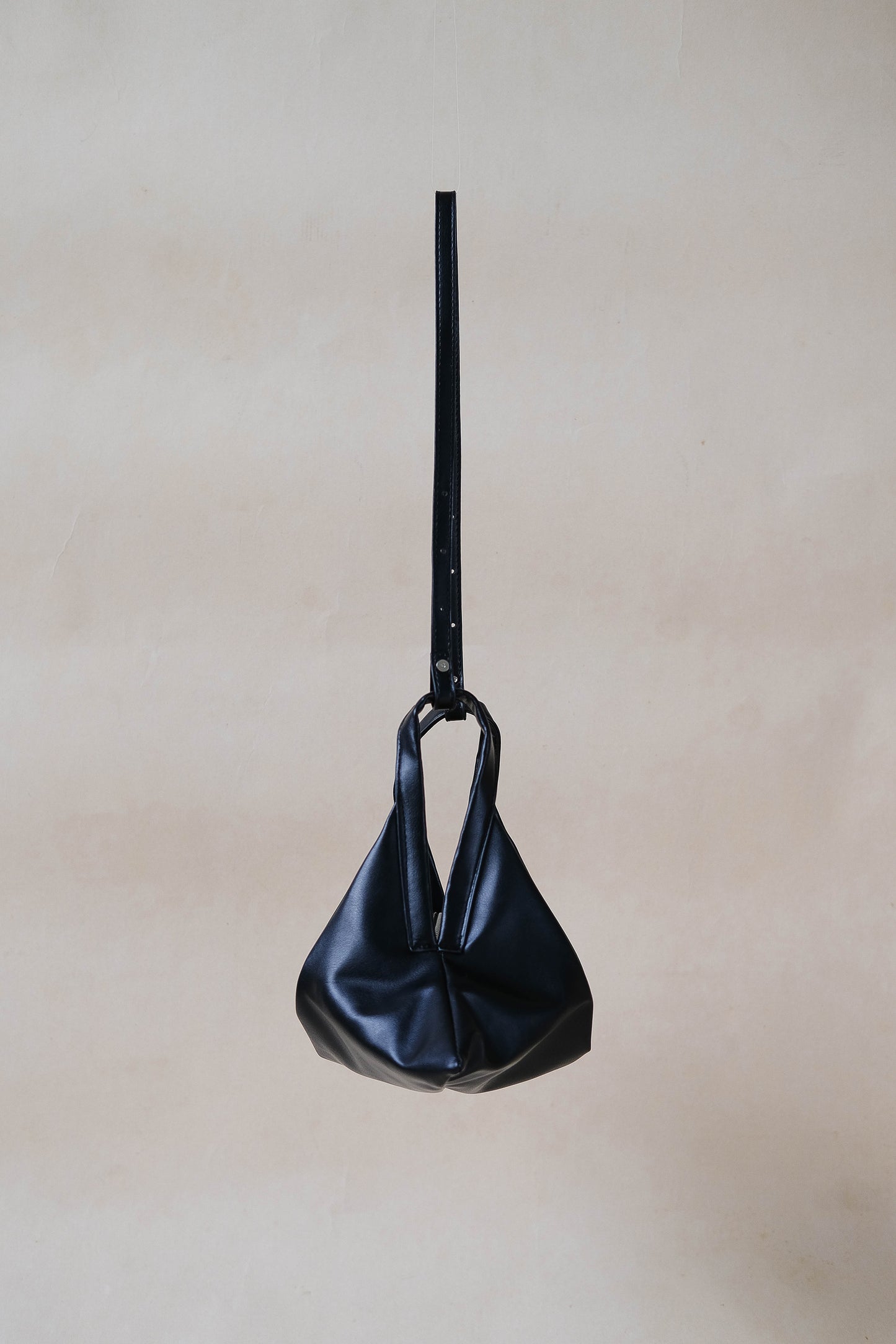 Oil Wax Soft Vegan Leather Horn Folding Bag - Classic Black