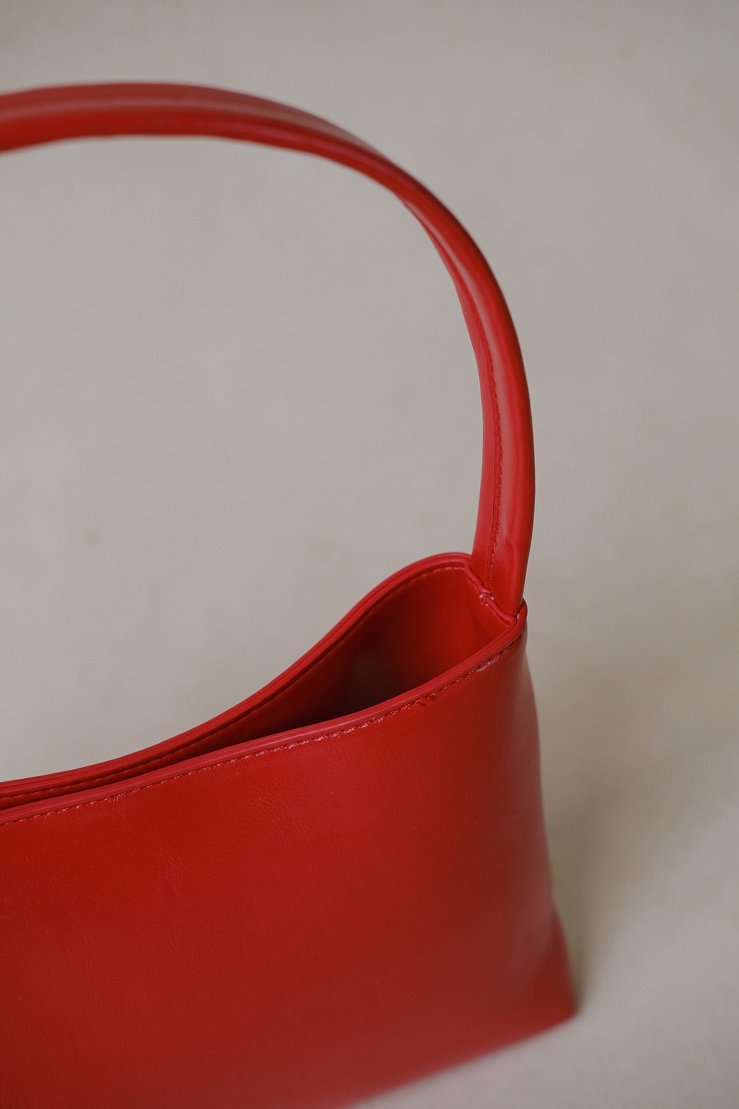 French Style Versatile Armpit Bag - Elegant Red