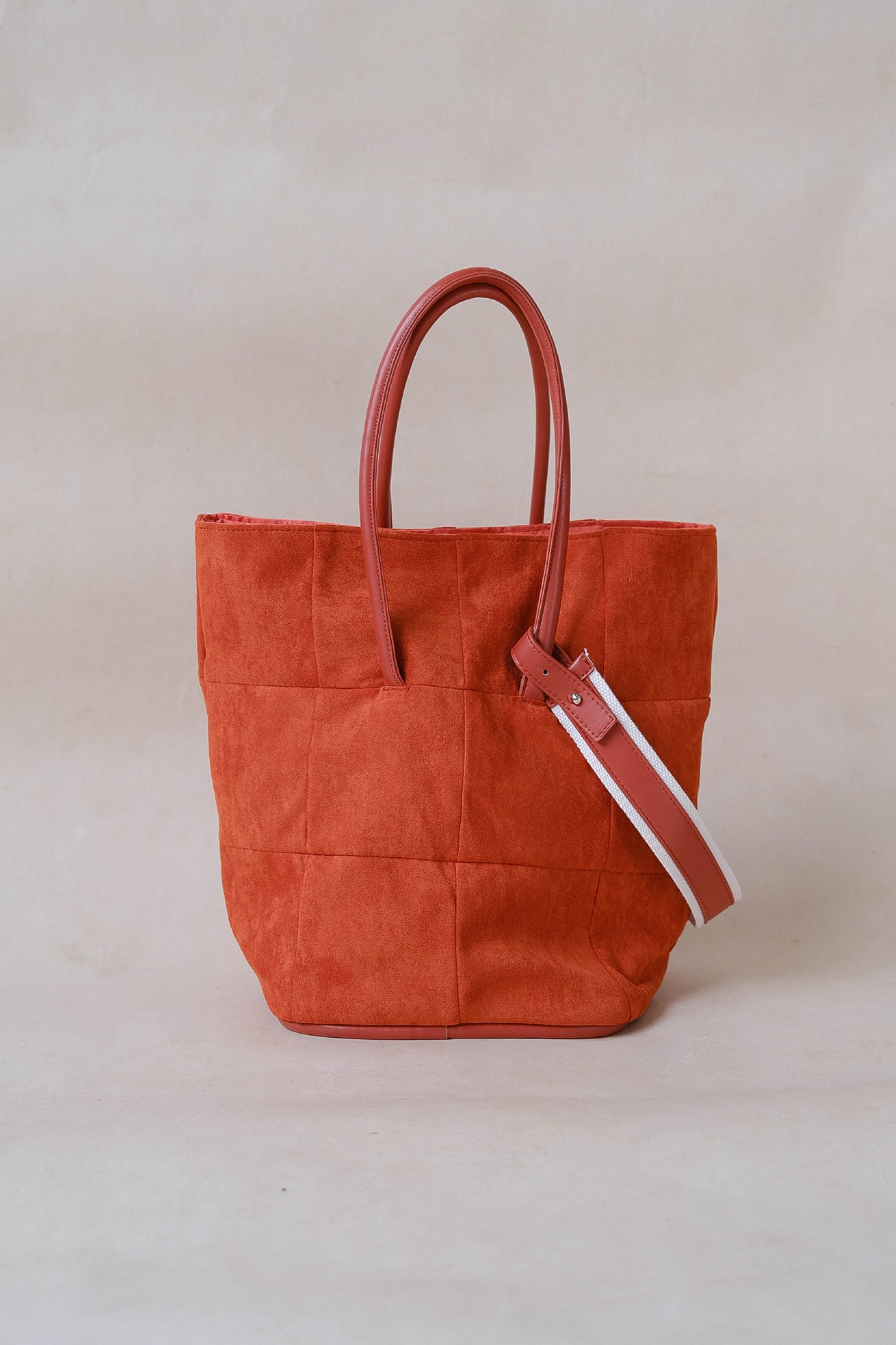 Large capacity portable bucket bag - Tipsy Orange