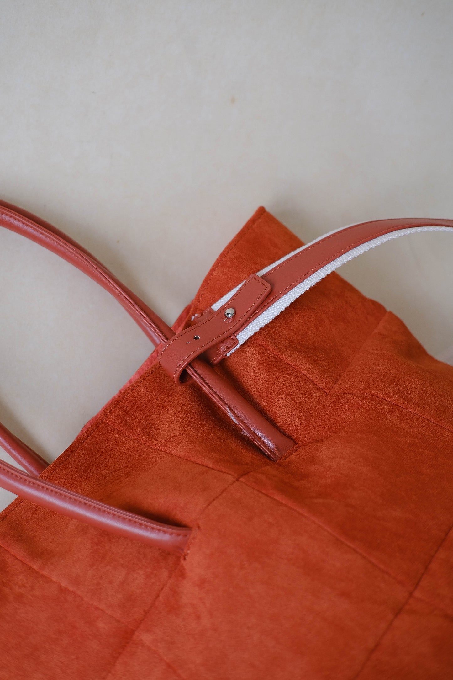 Large capacity portable bucket bag - Tipsy Orange