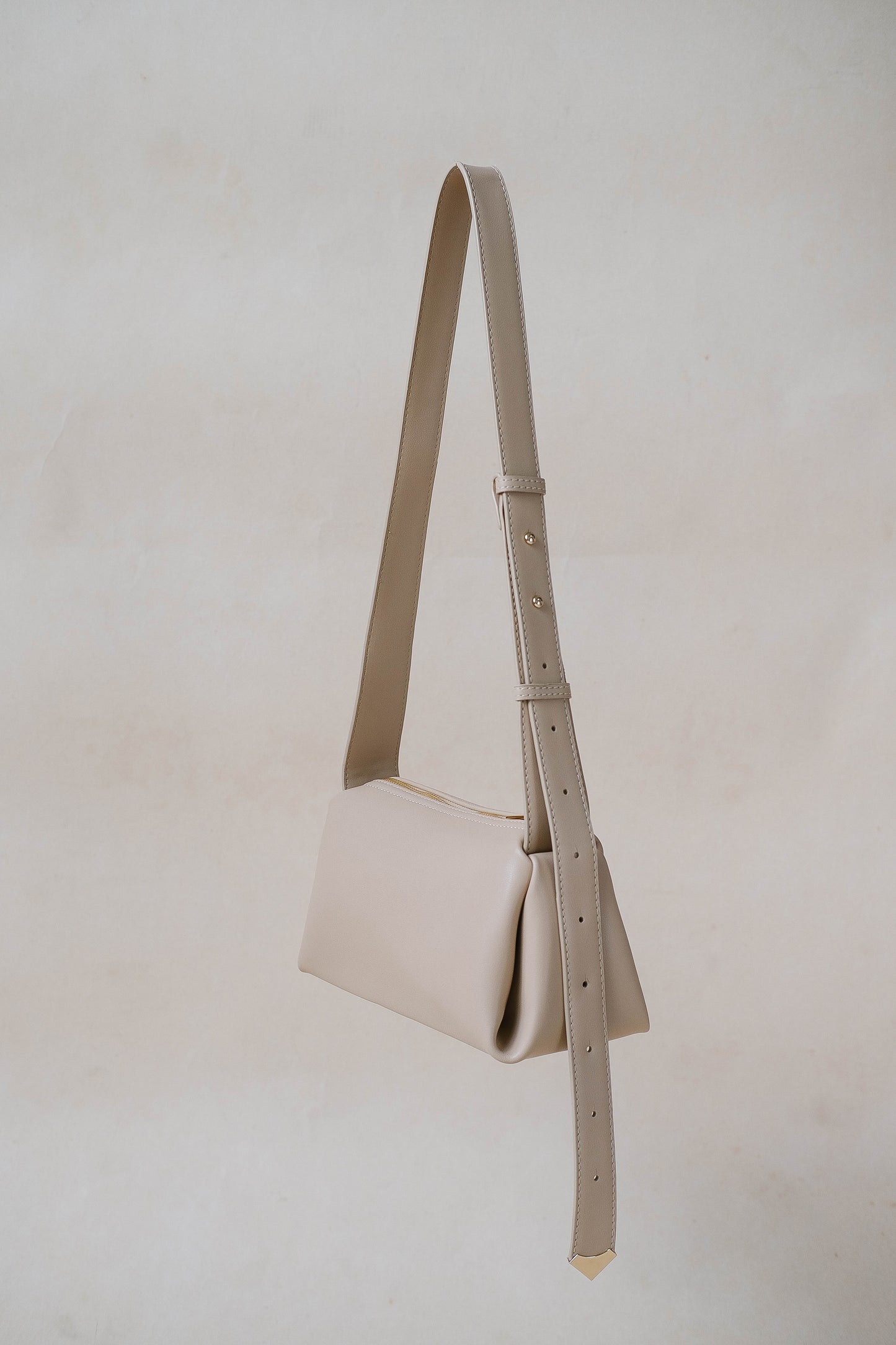 Geometric Pillow Shoulder Bag - Milktea