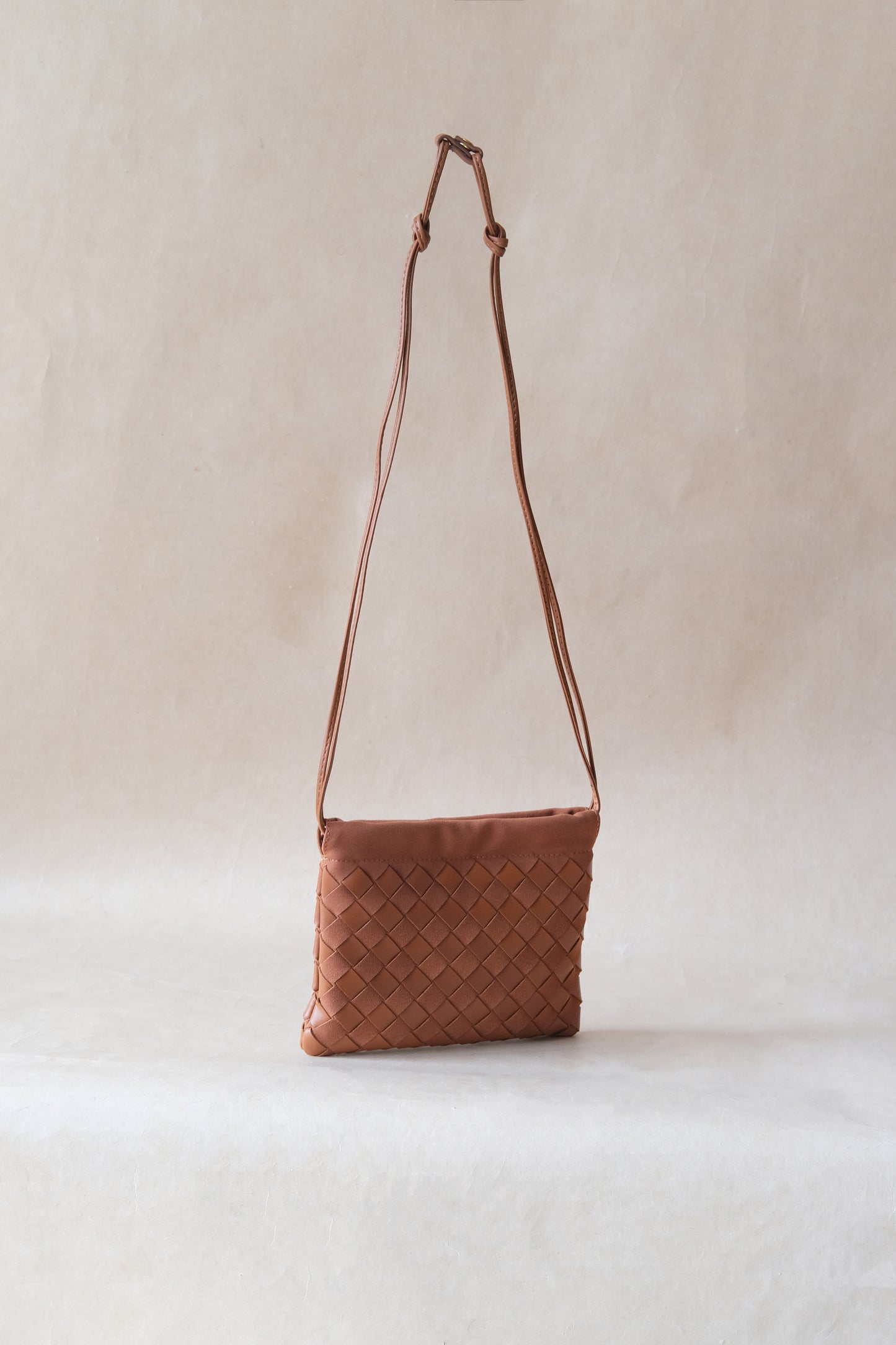 Artisan Cloud Bag - Chestnut