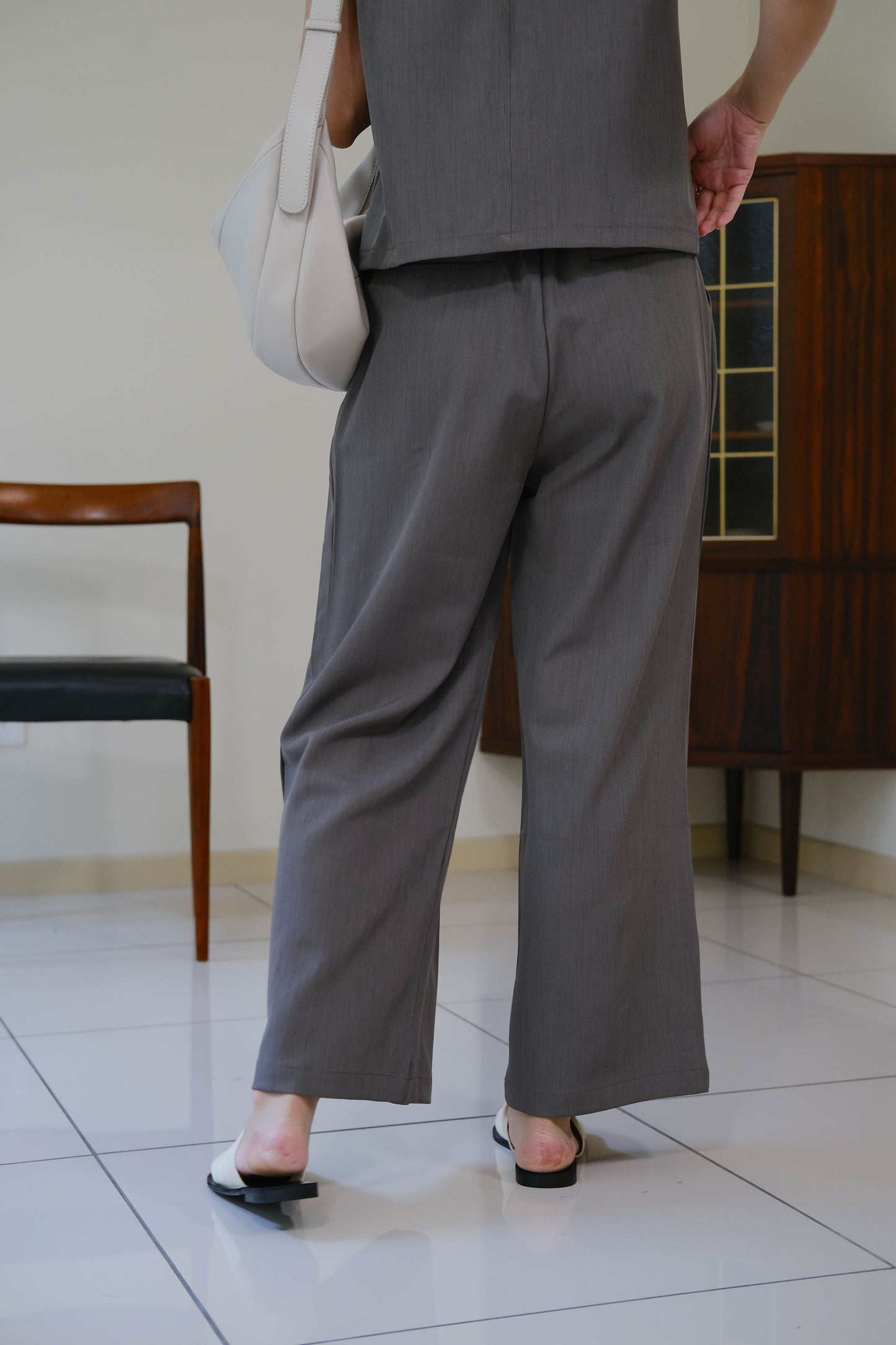 Suit trousers in grey