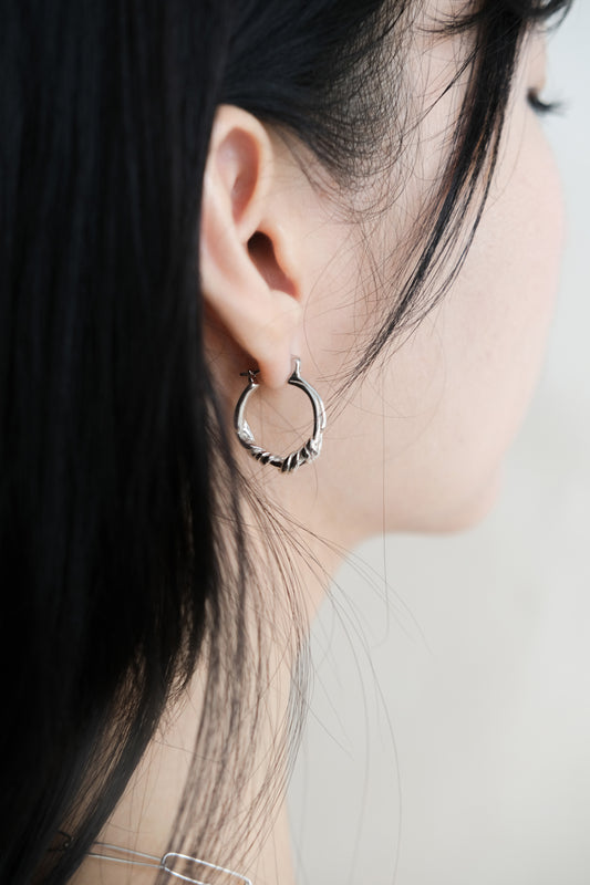 Boucles d'oreilles nouées de style français en Argent Massif