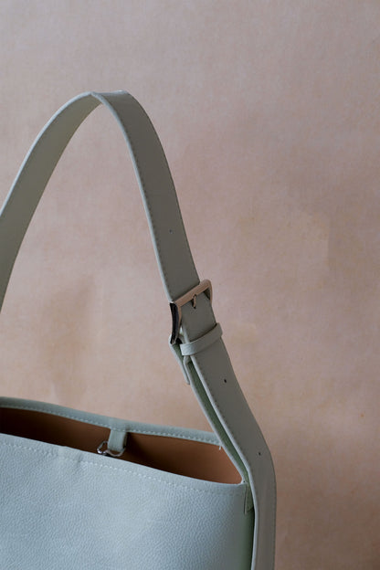 The Emery Bucket - Light Green