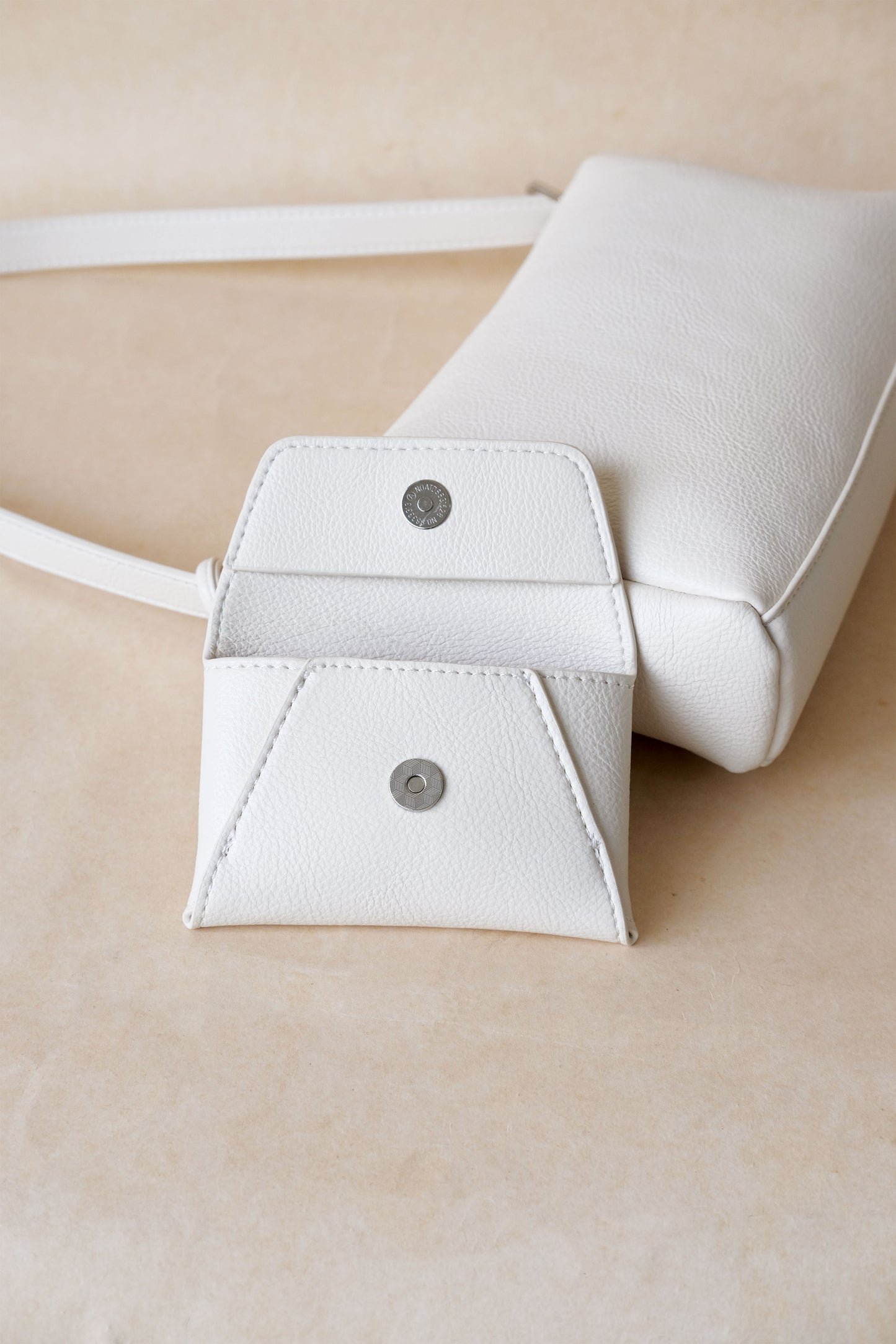 The Miréa Duo - White