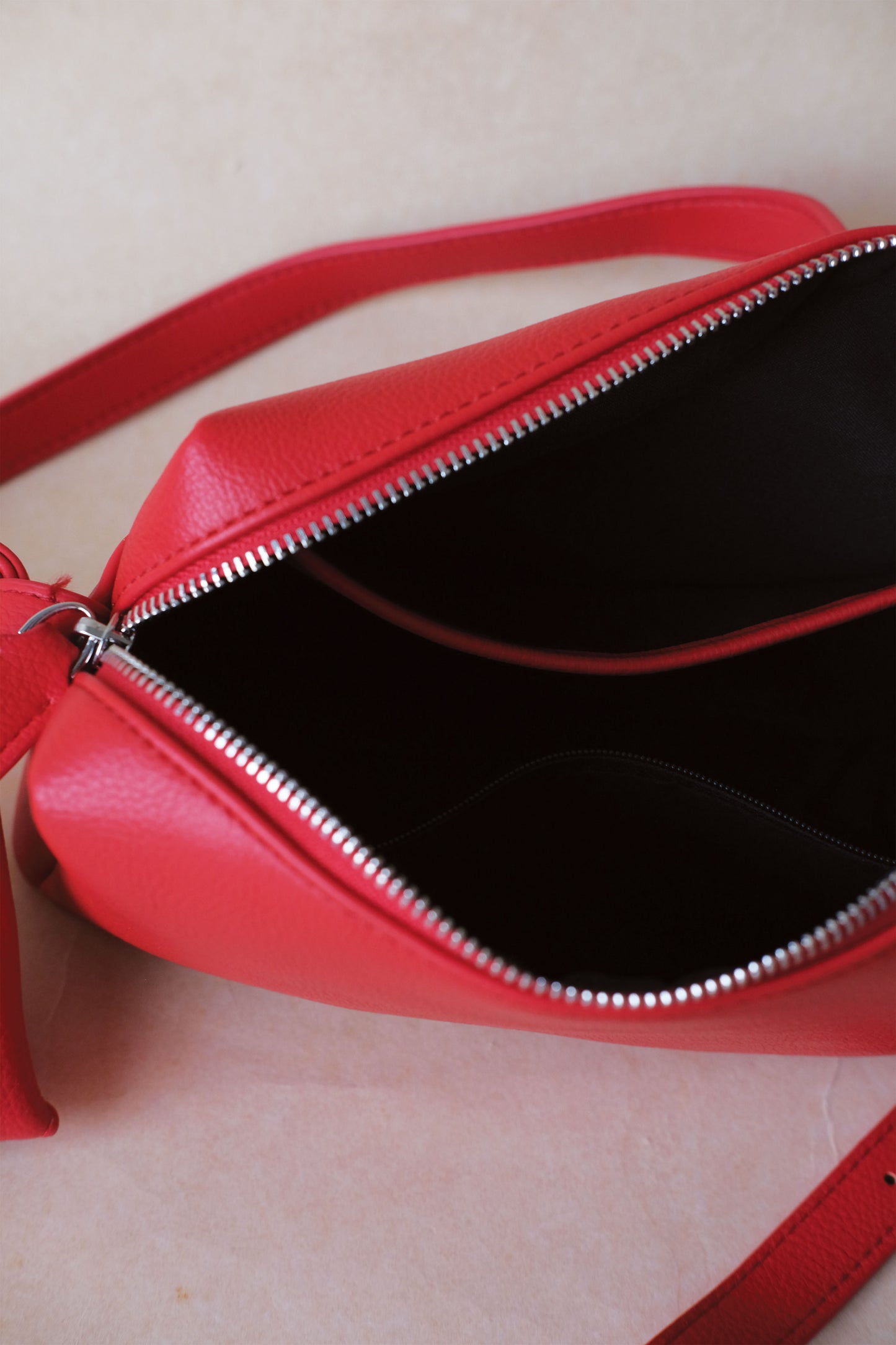 The Miréa Duo - Red