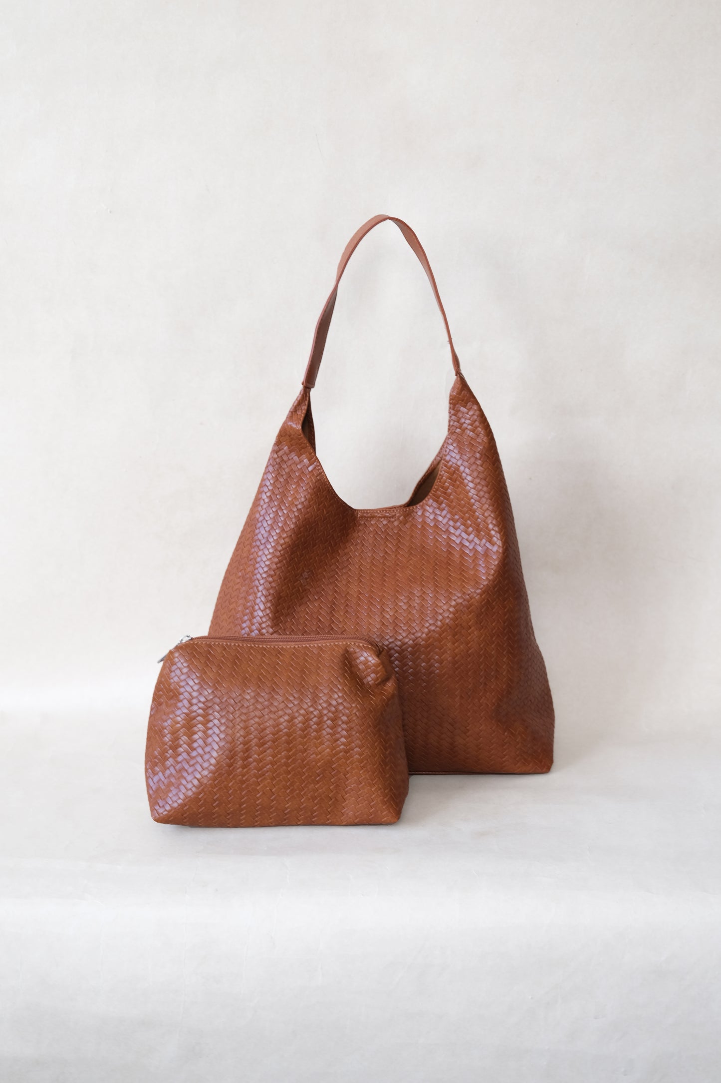 The Pure Elegance Tote - Chestnut