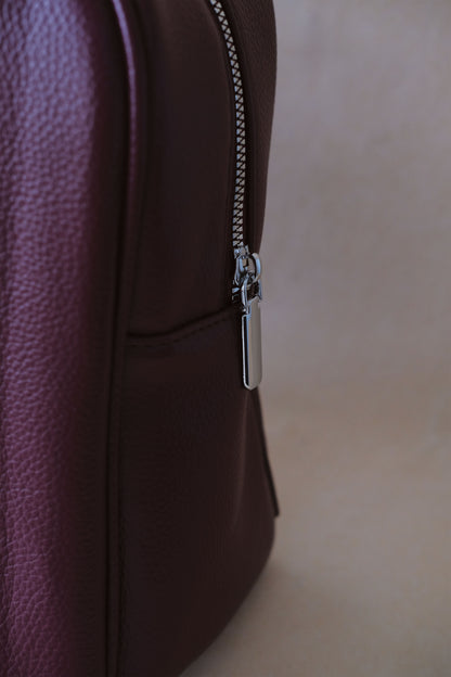 The Elira Tote - Wine Red