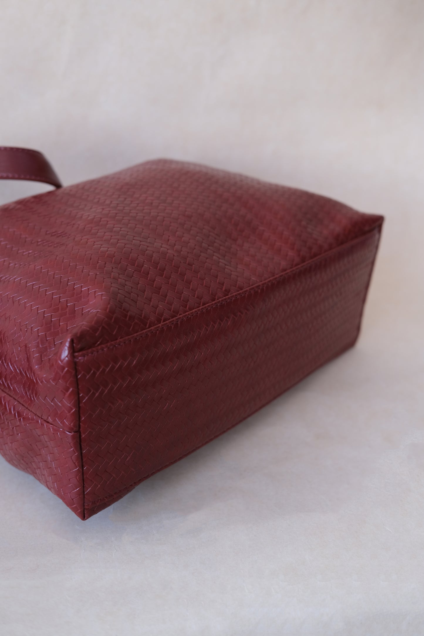 The Pure Elegance Tote - Red
