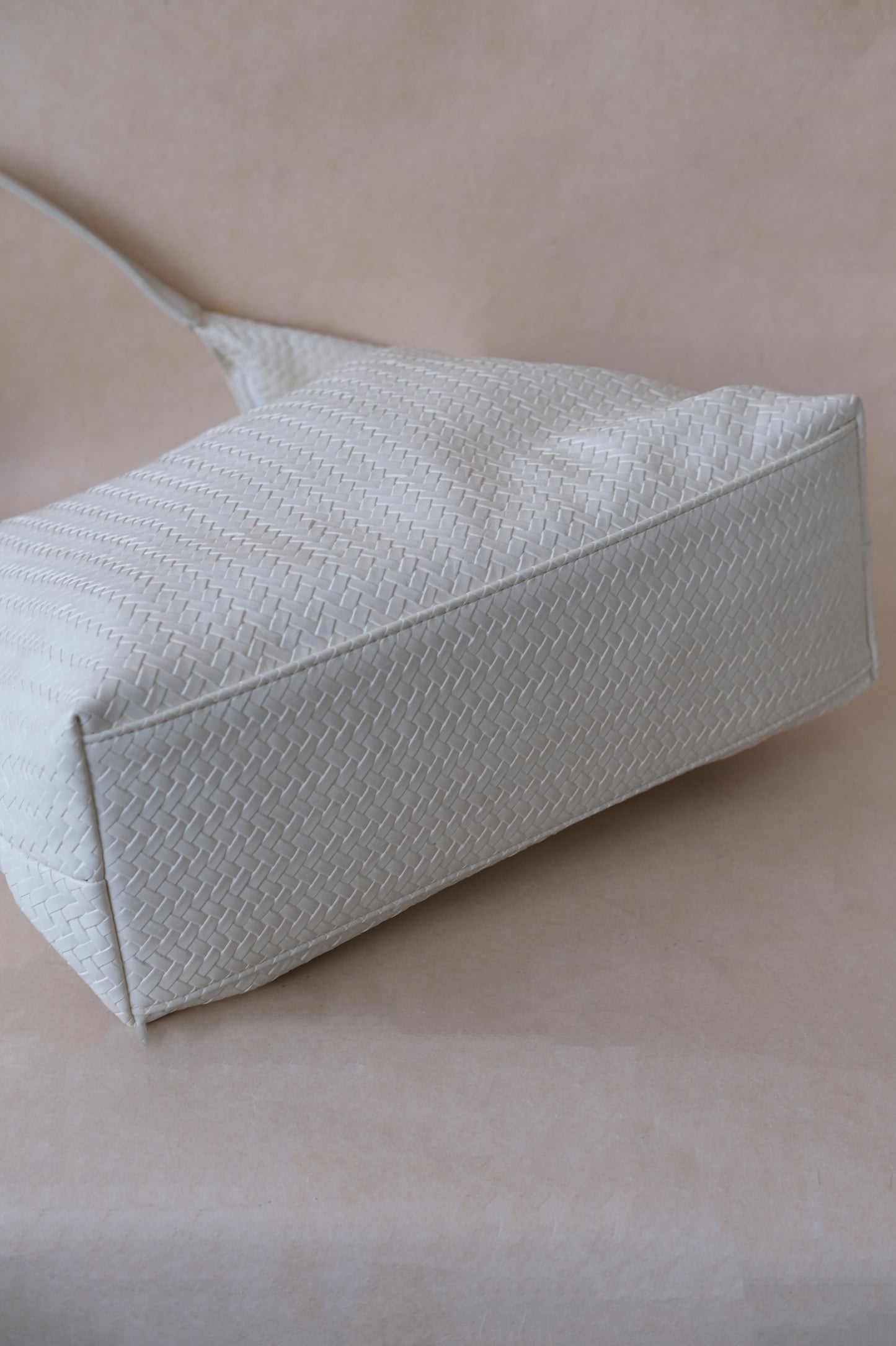 The Pure Elegance Tote - White