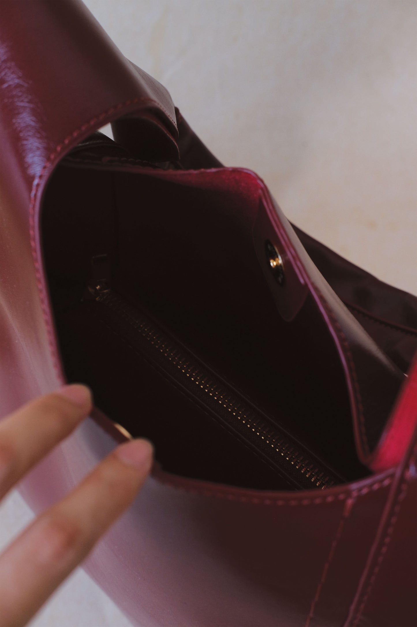 The Margaux Tote - Wine Red